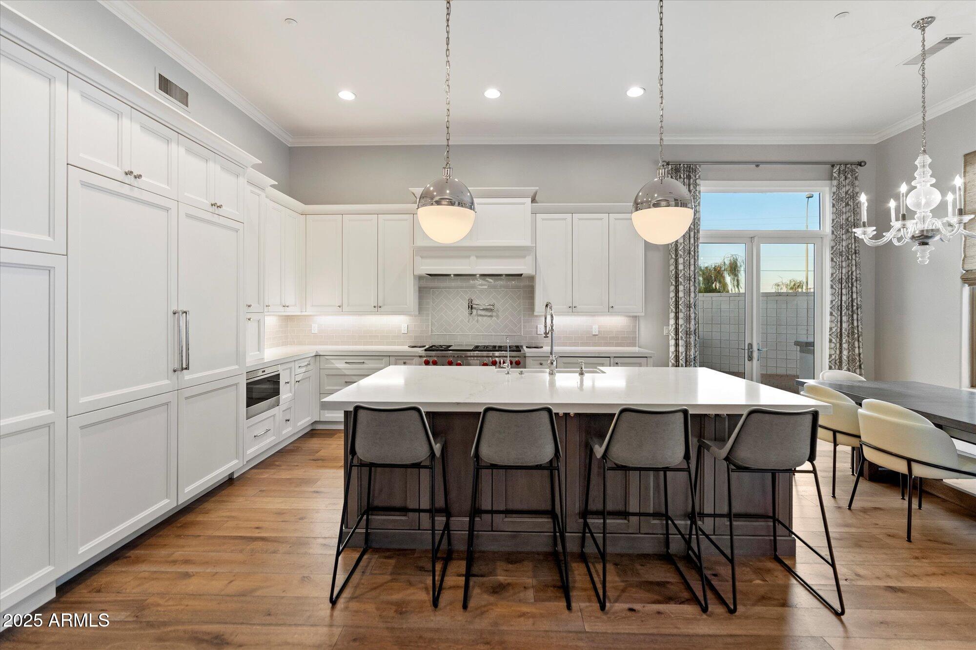 6363 E WILSHIRE Drive