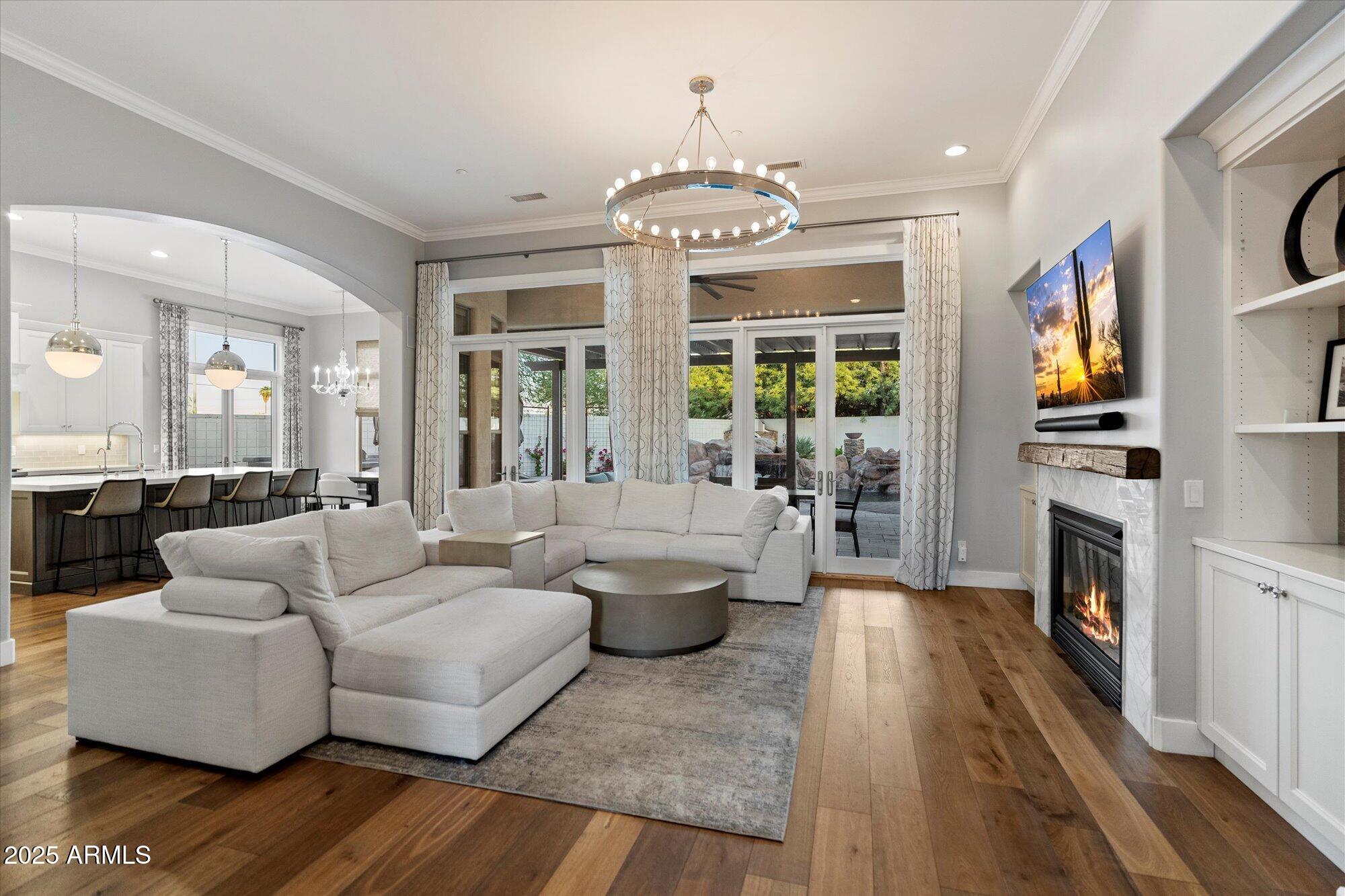 6363 E WILSHIRE Drive