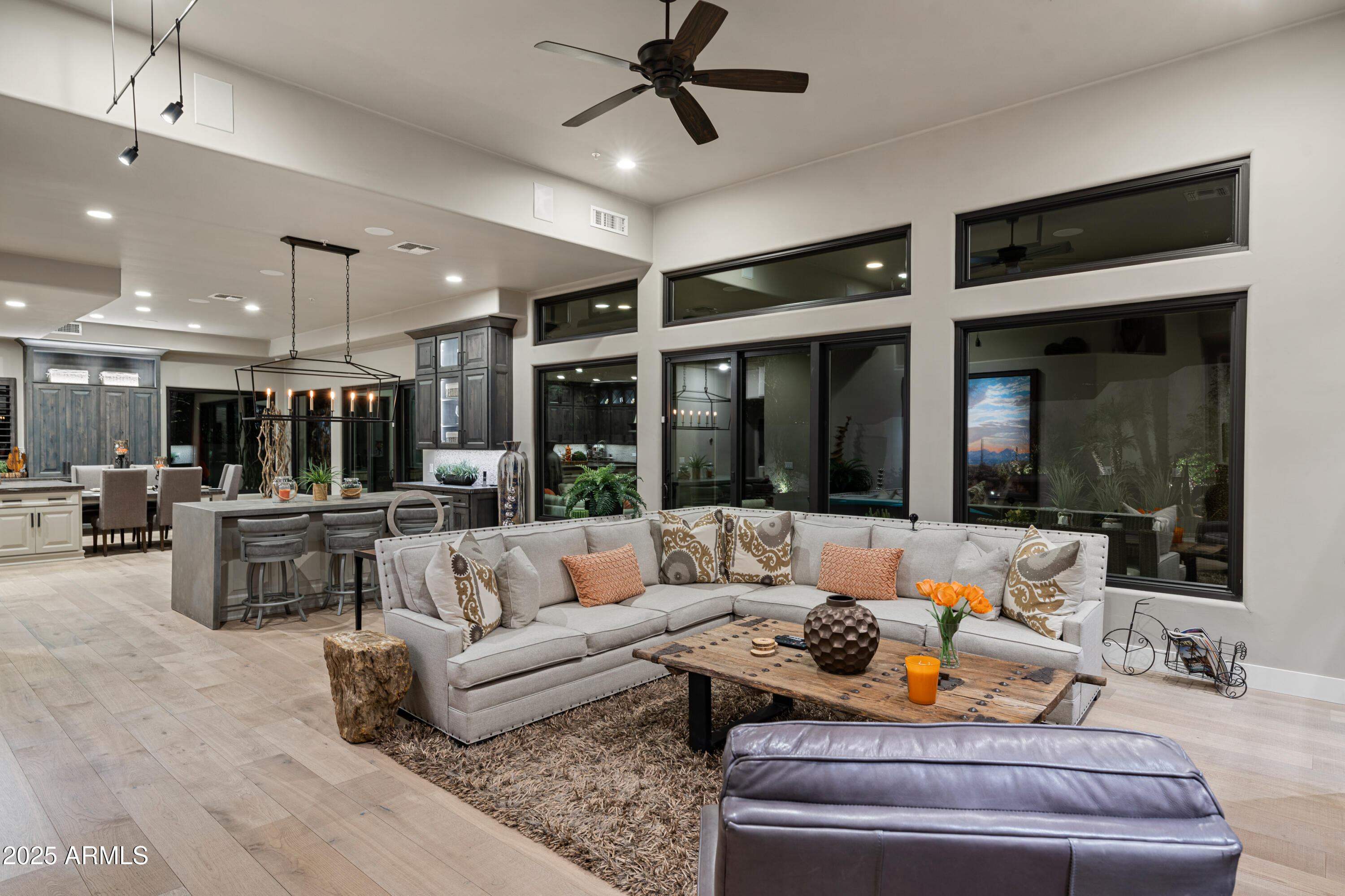 11408 E De La O Road