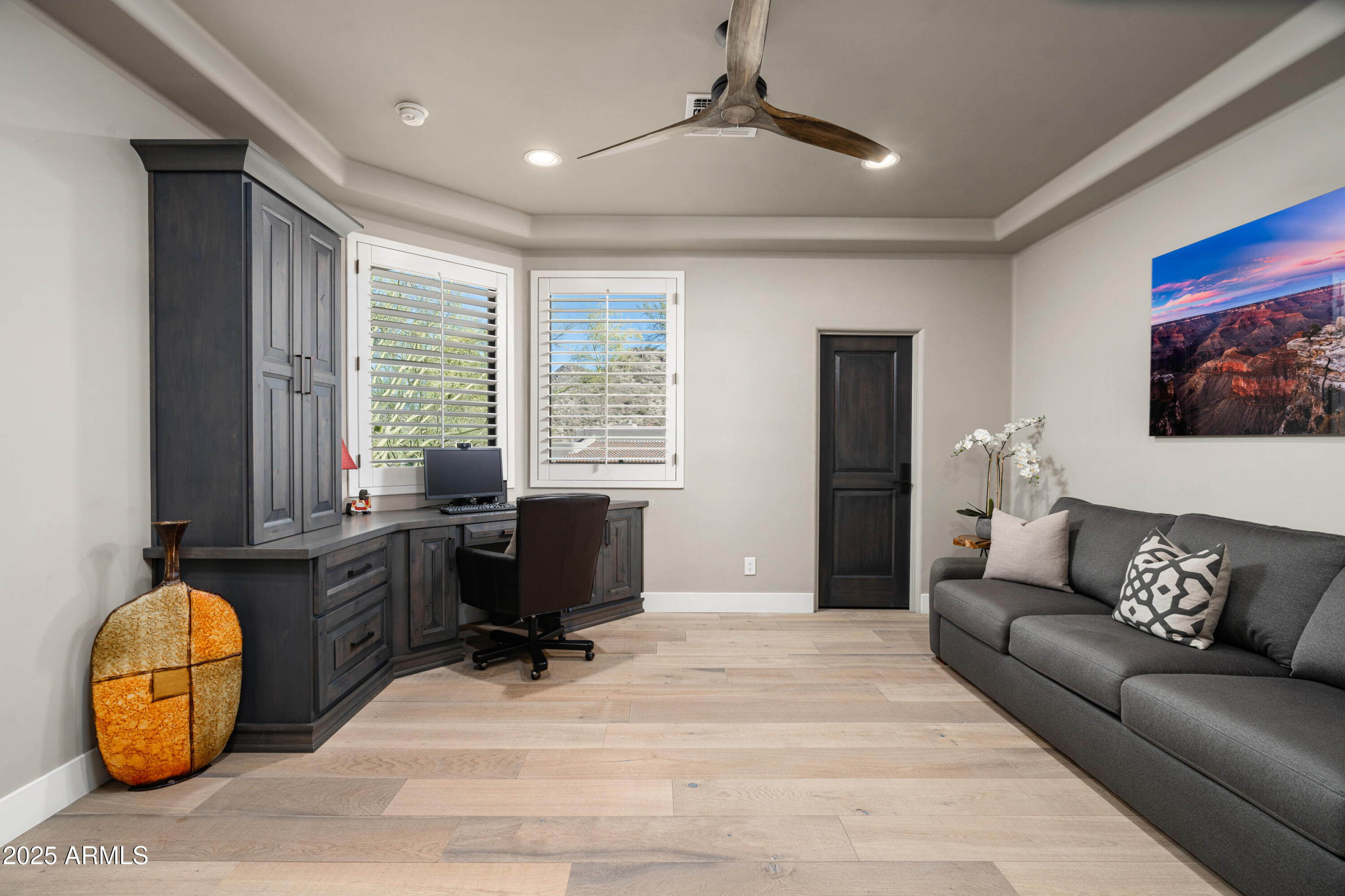 11408 E De La O Road