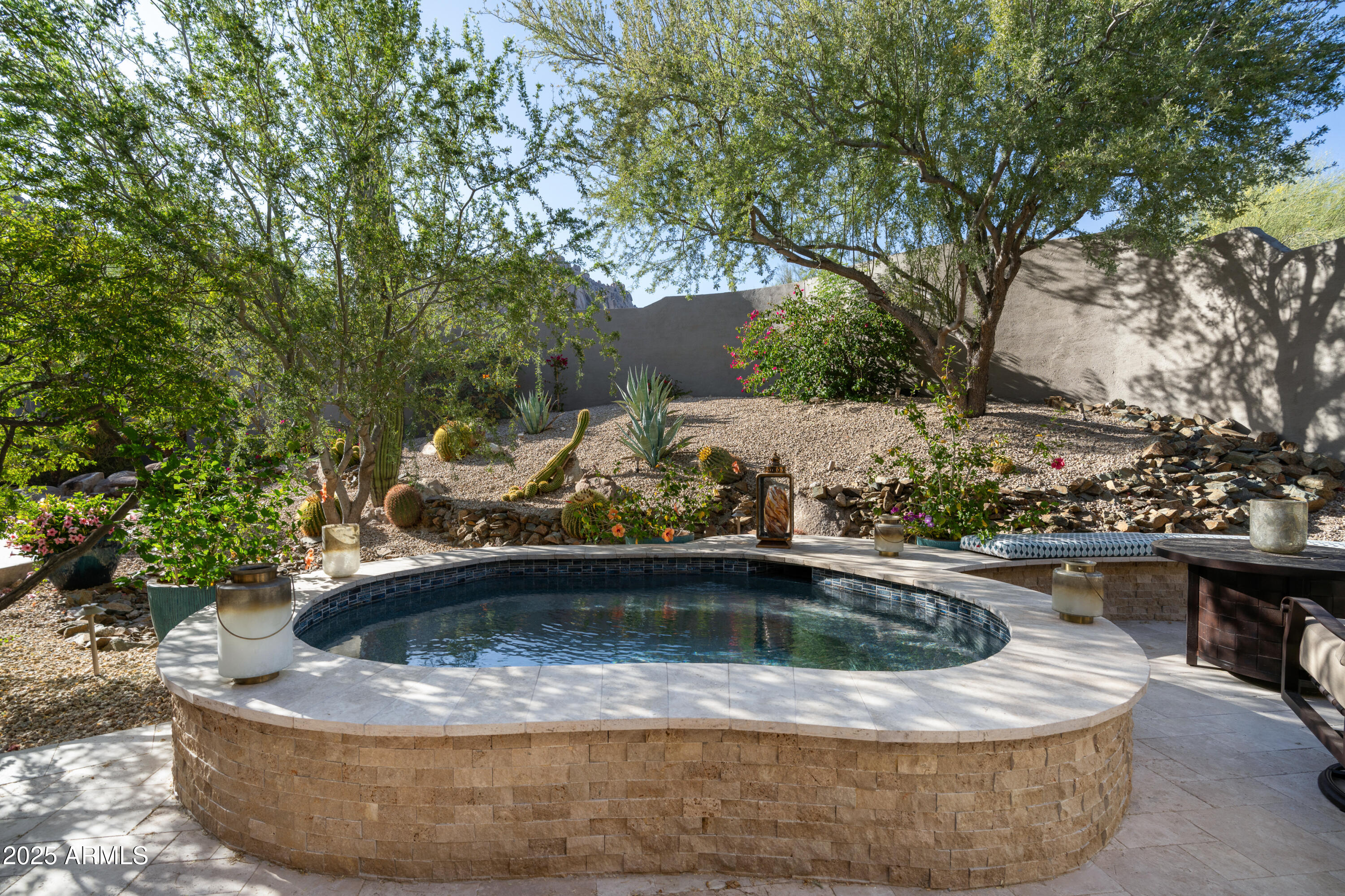 11408 E De La O Road