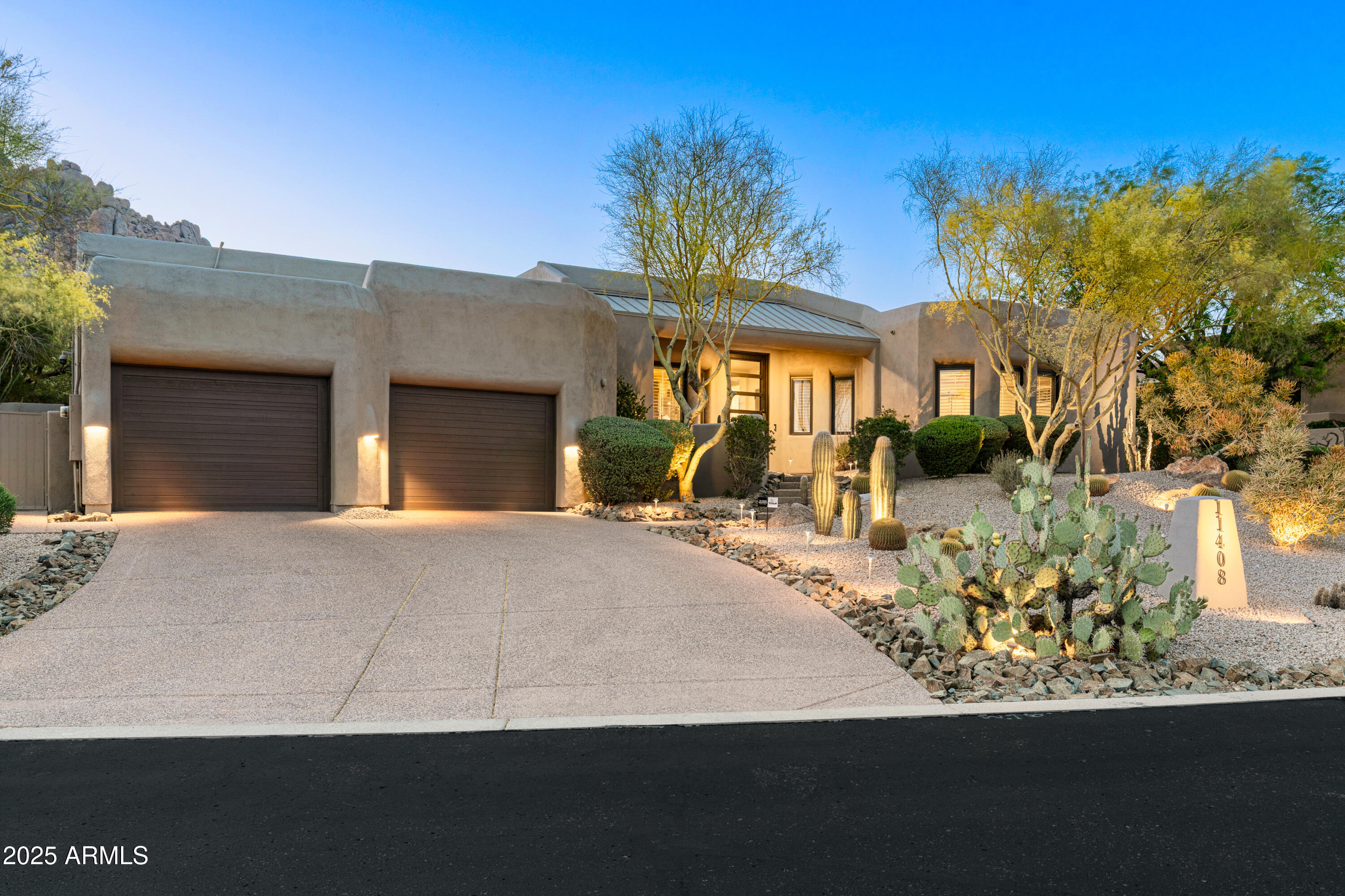 11408 E De La O Road