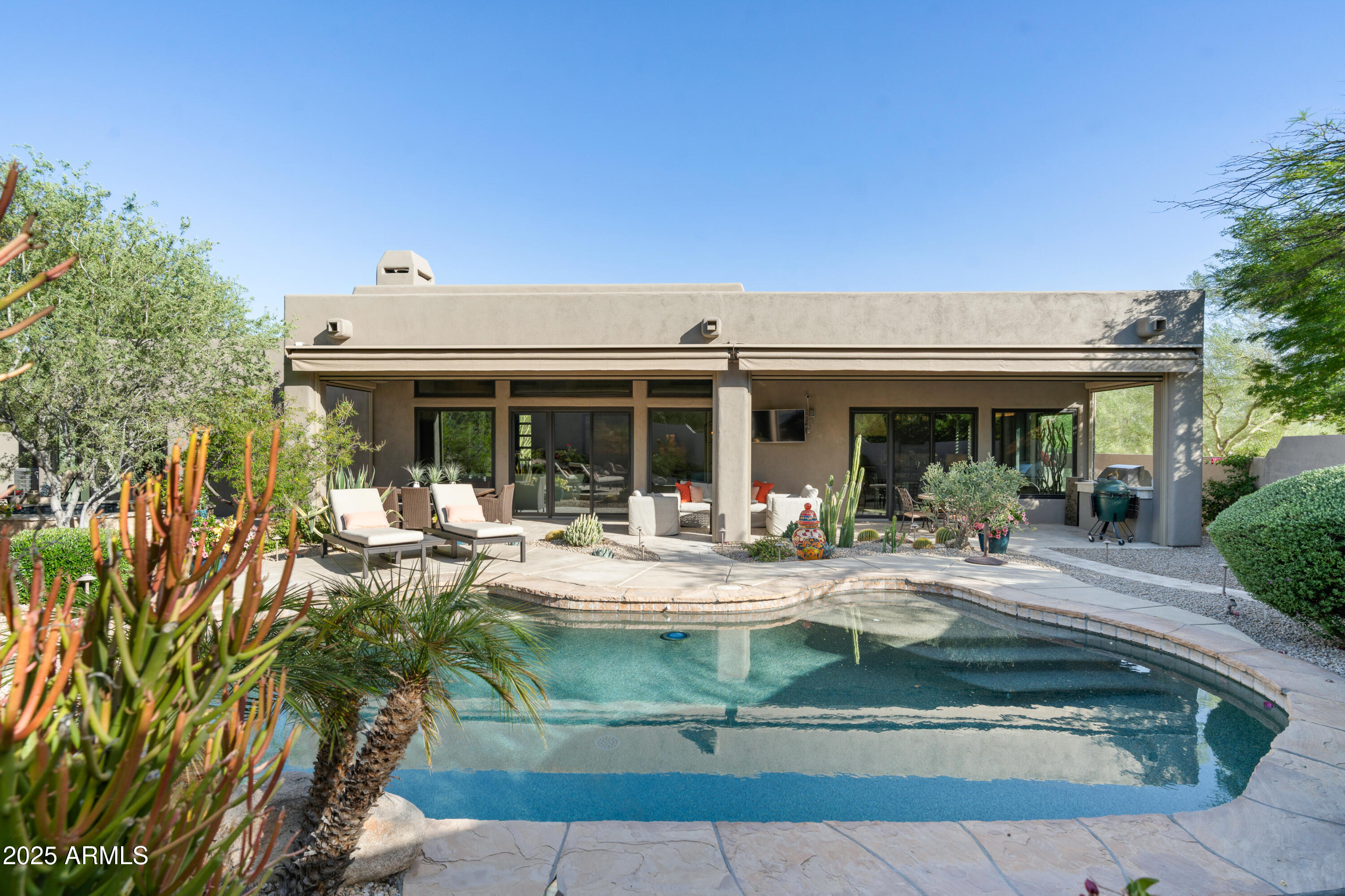 11408 E De La O Road