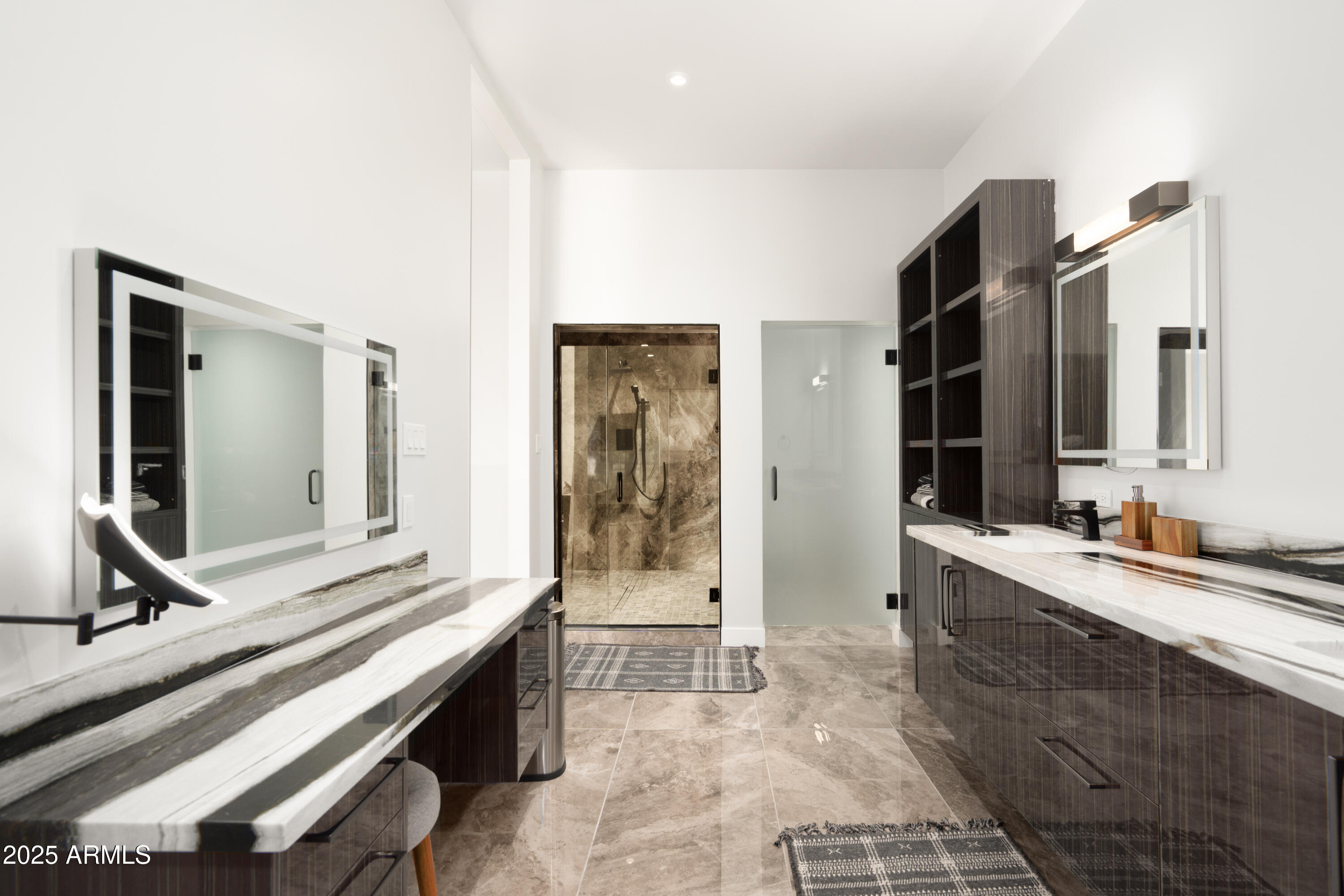 4440 E CAMELBACK Road, 31