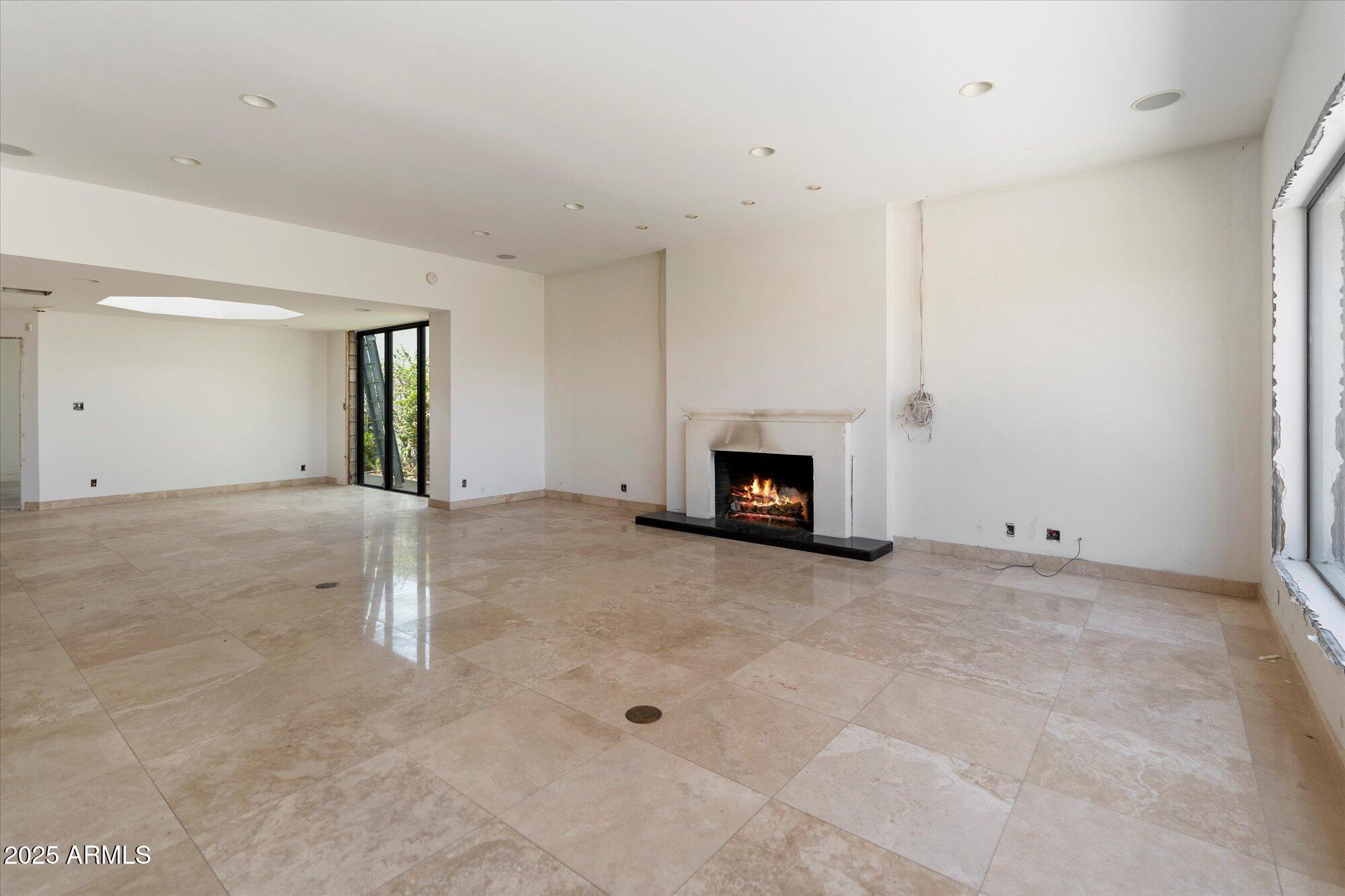 5964 N ECHO CANYON Drive