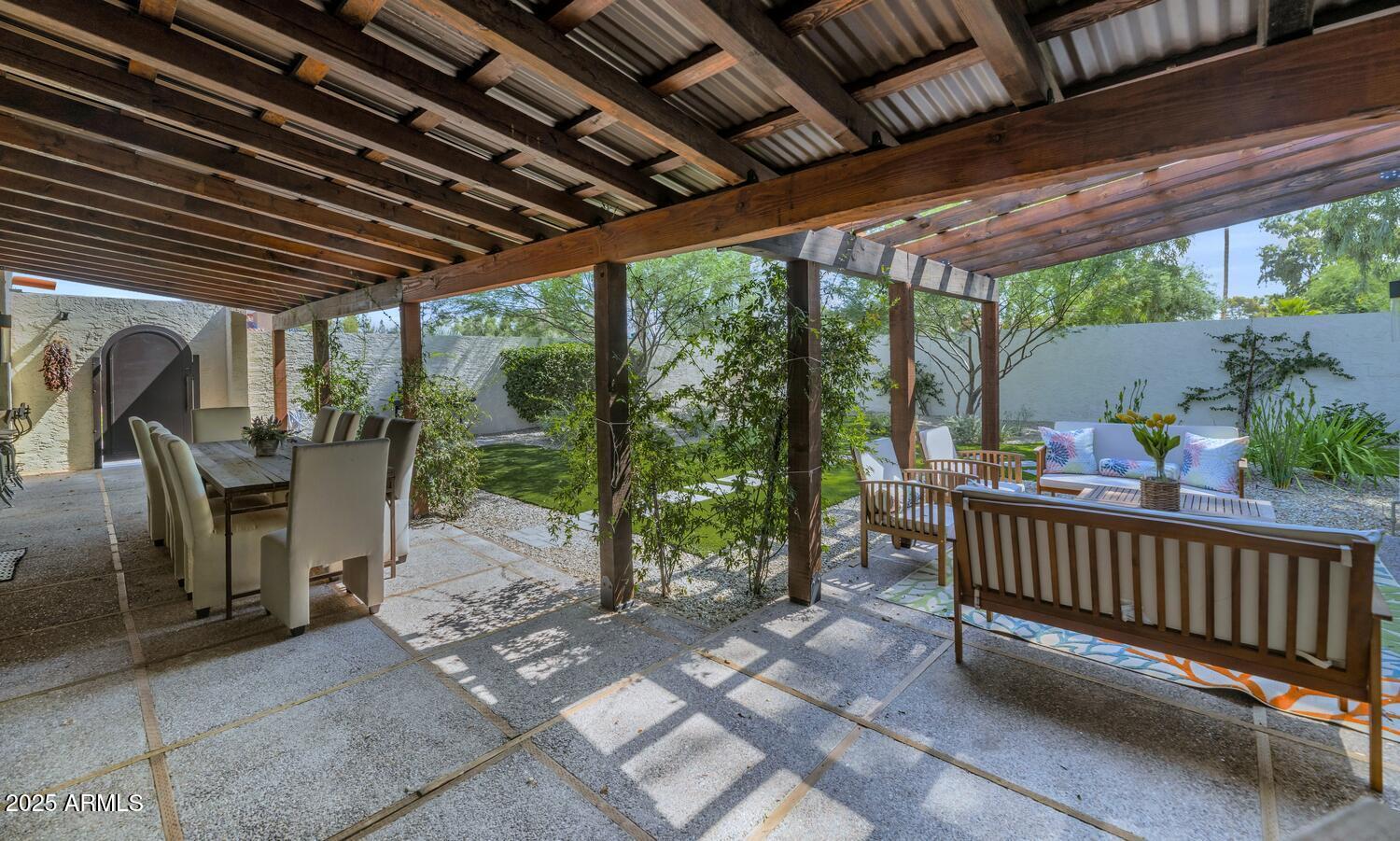 7311 E Manzanita Drive