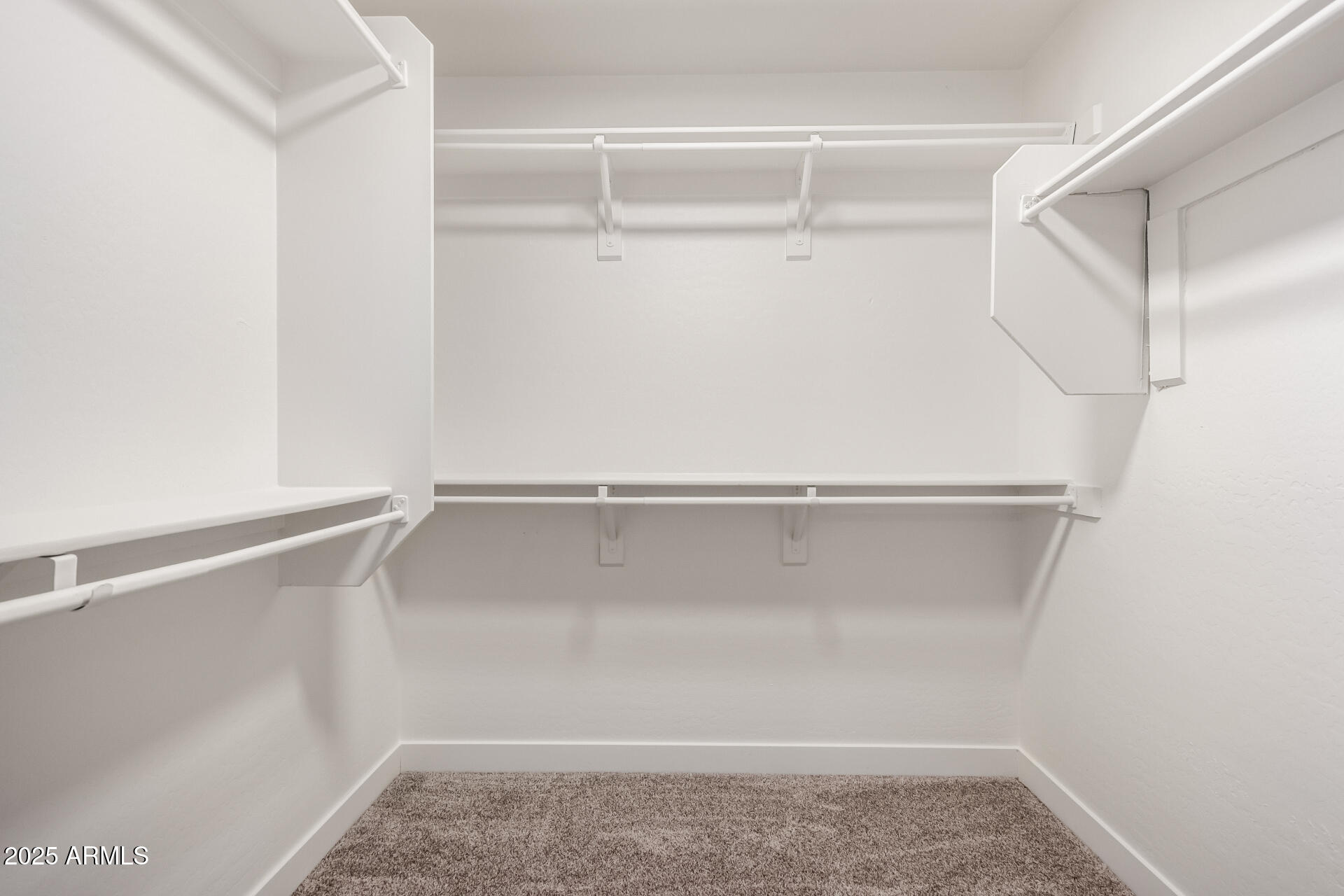 19213 N WILSON Street