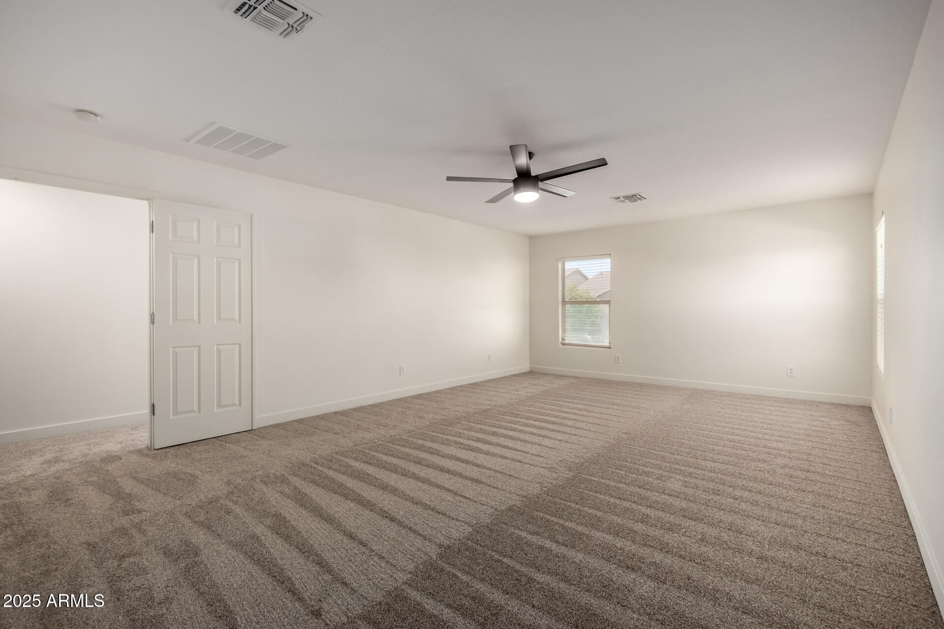 19213 N WILSON Street