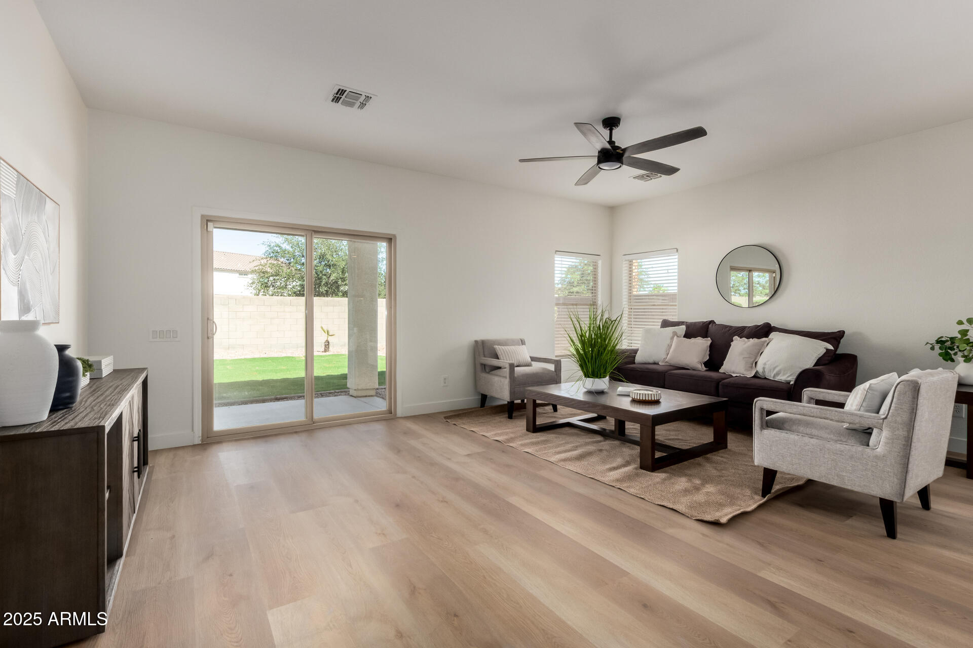 19213 N WILSON Street