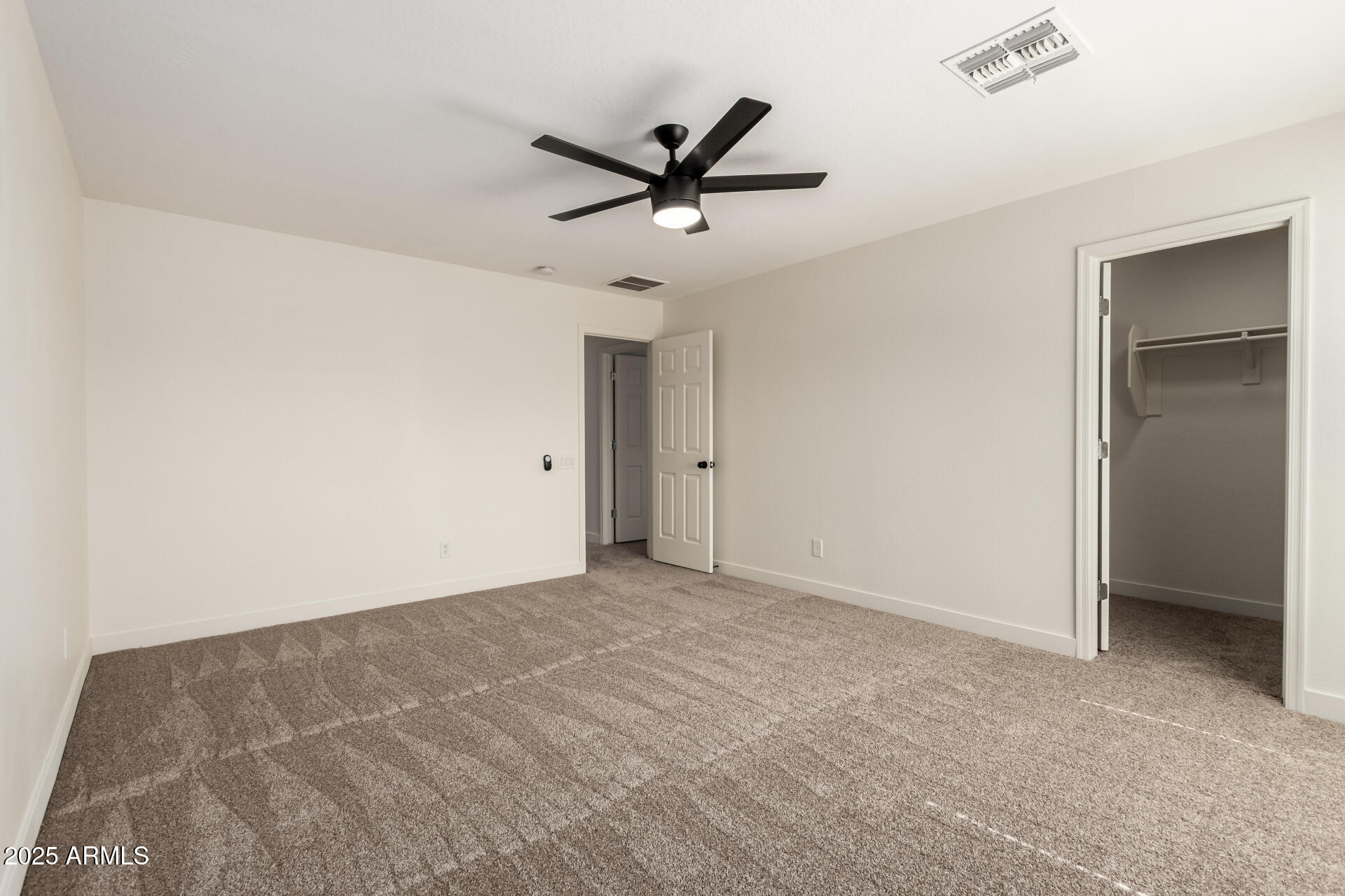 19213 N WILSON Street