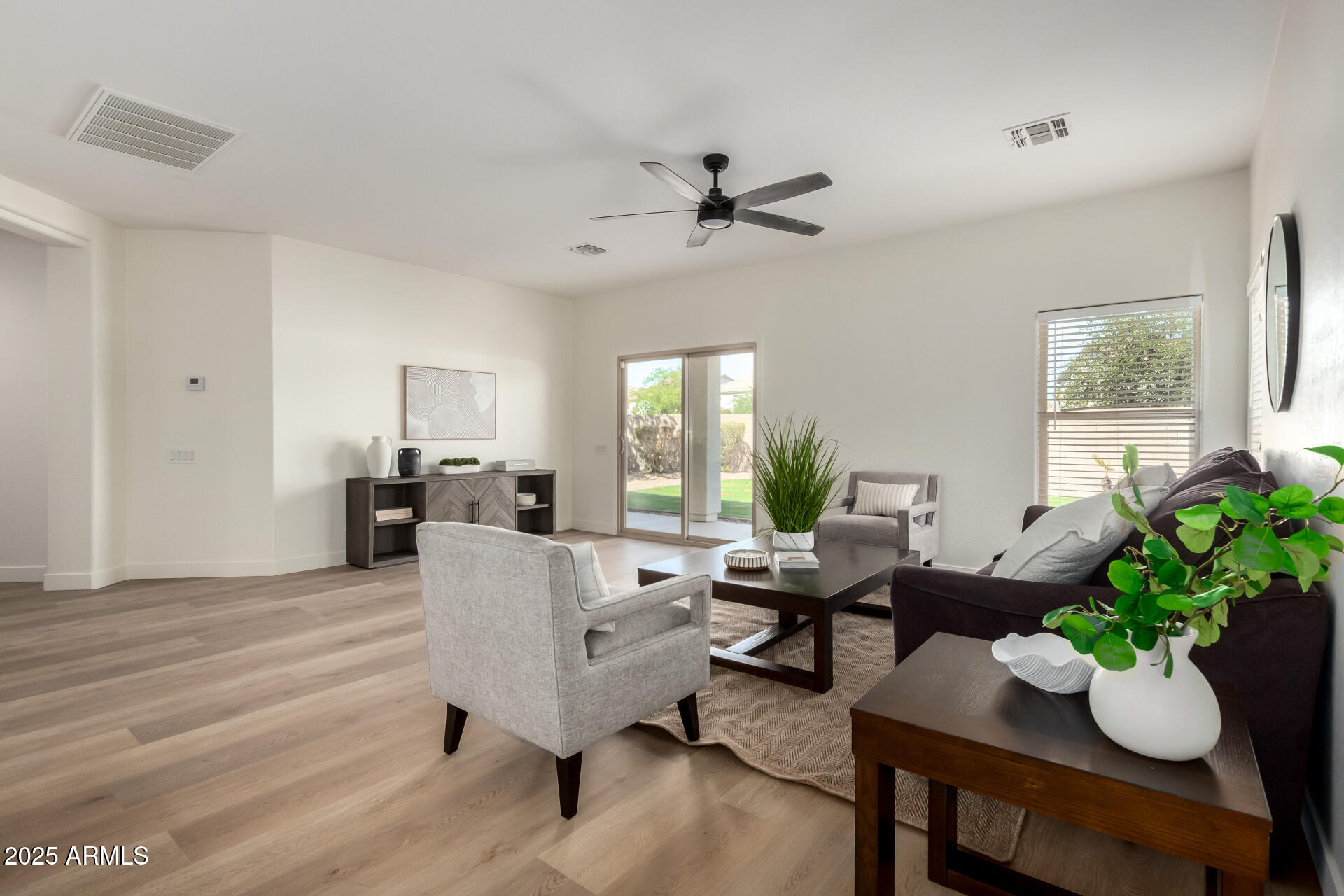 19213 N WILSON Street