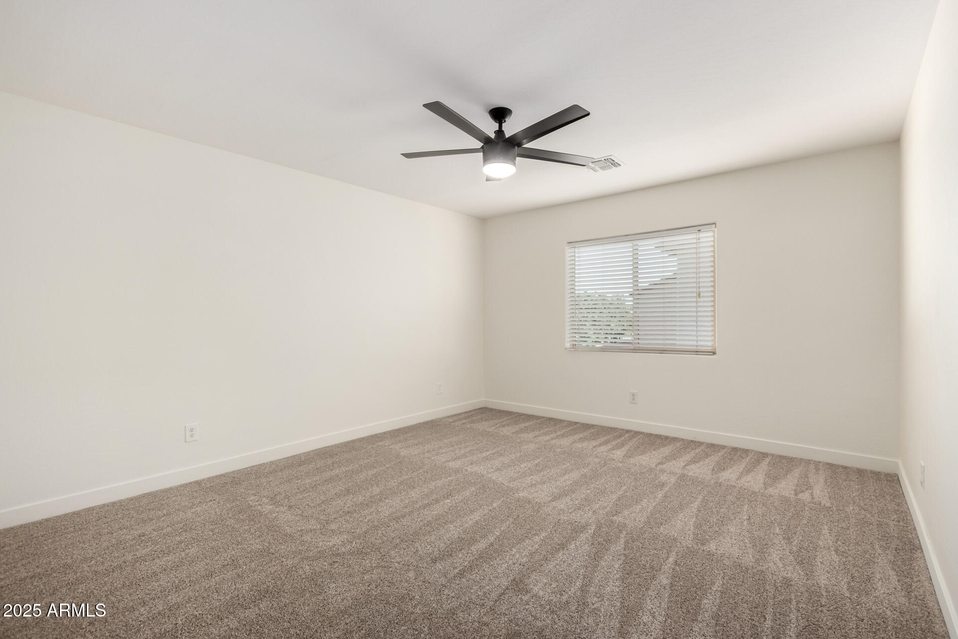 19213 N WILSON Street