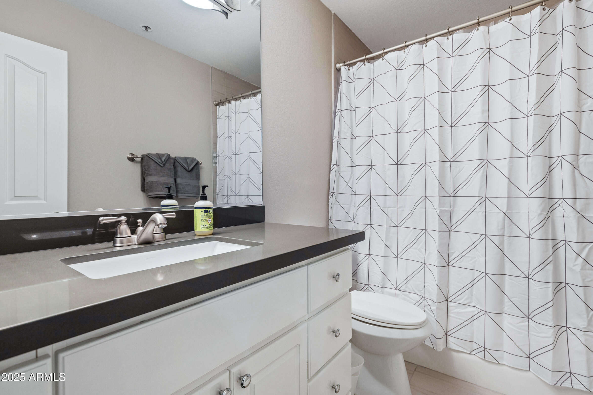 5104 N 32ND Street, 107