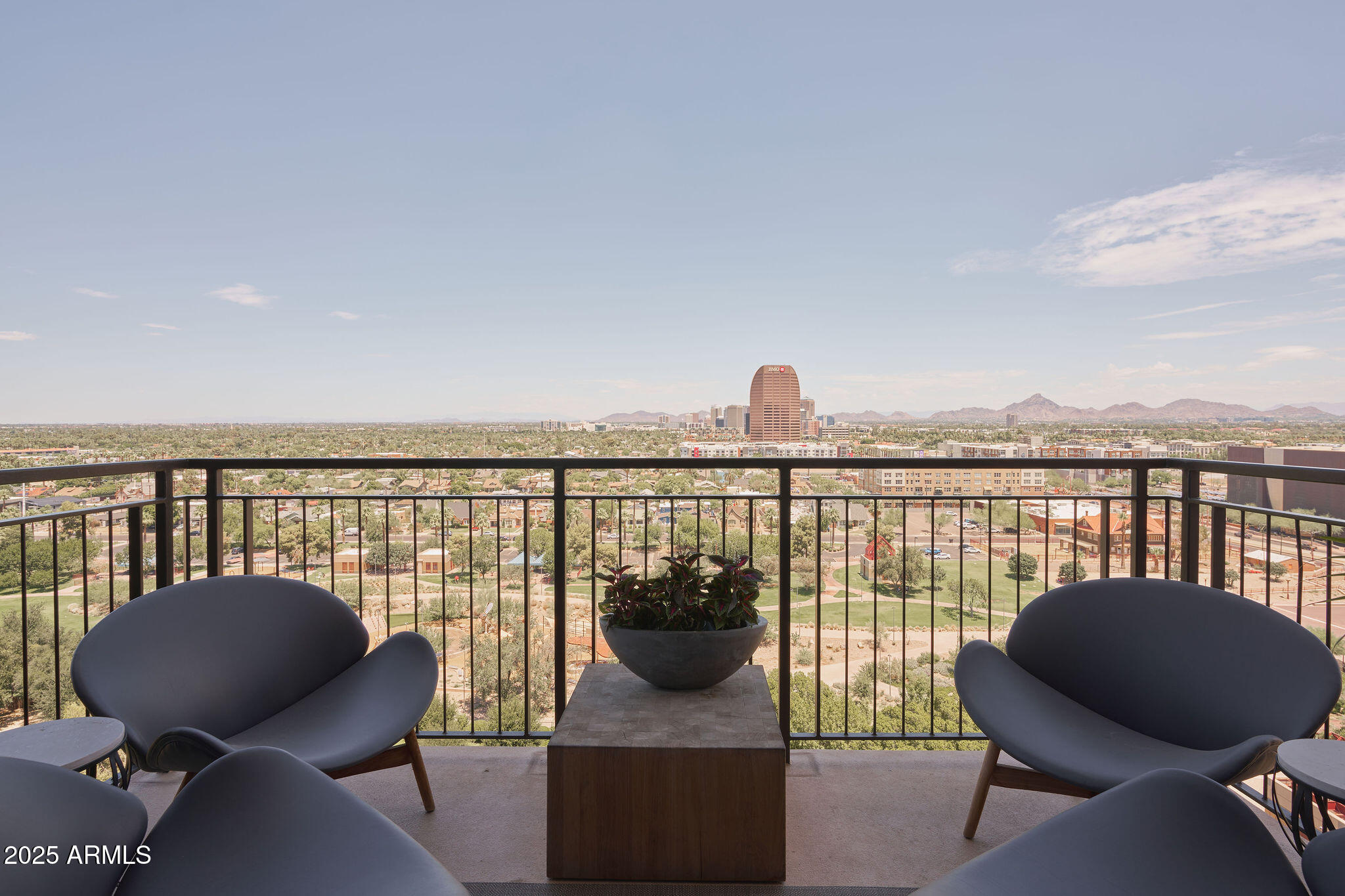 200 W PORTLAND Street, 1320