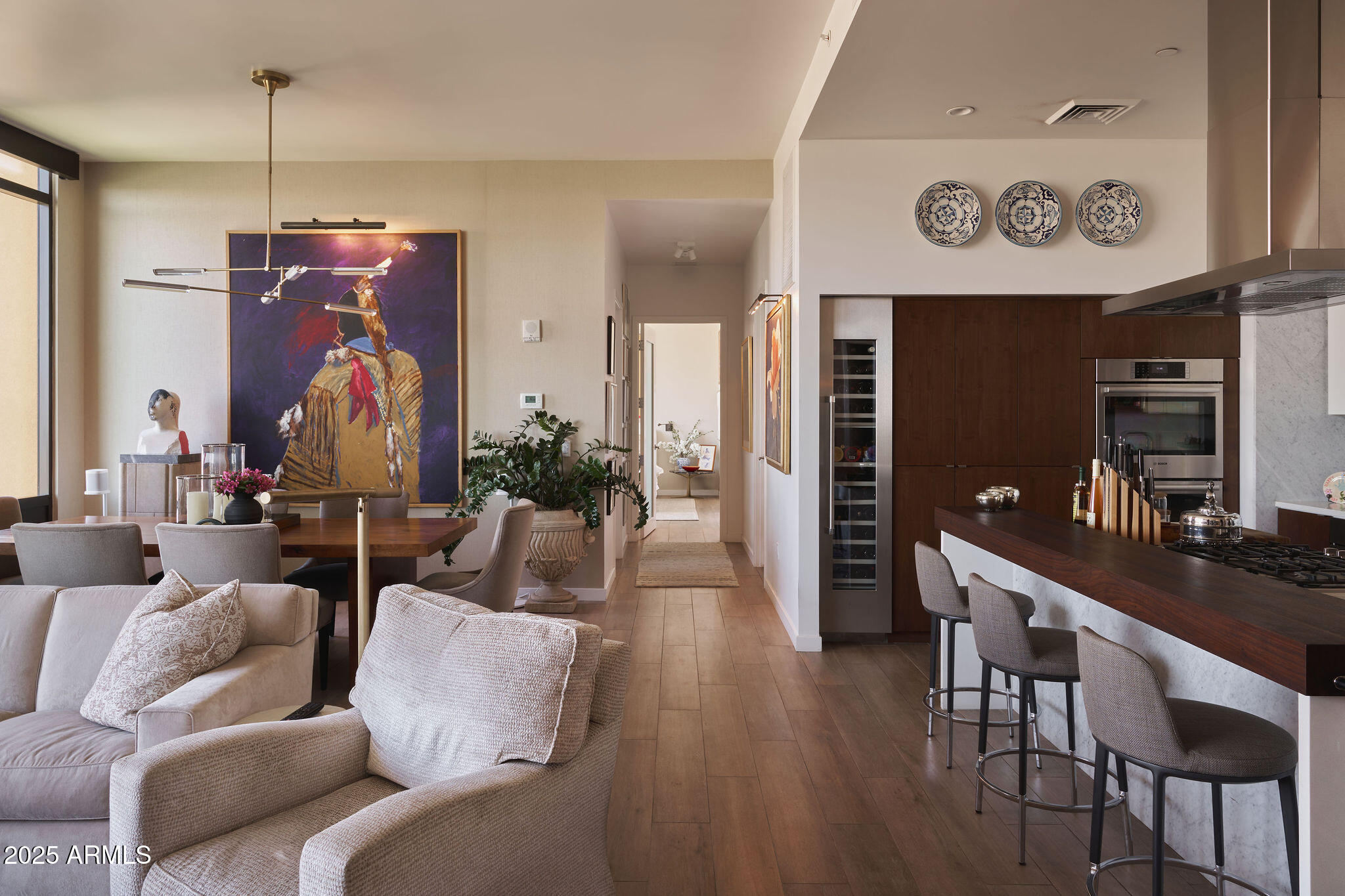 200 W PORTLAND Street, 1320