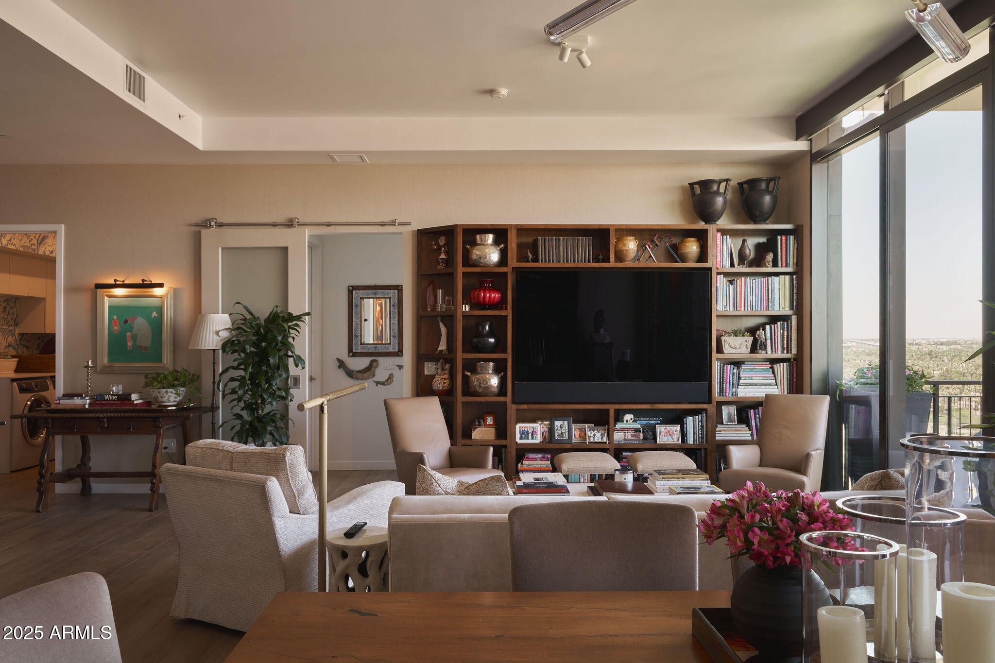 200 W PORTLAND Street, 1320