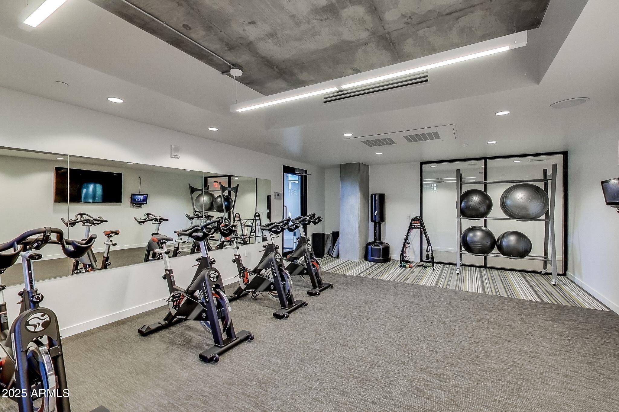 200 W PORTLAND Street, 1320