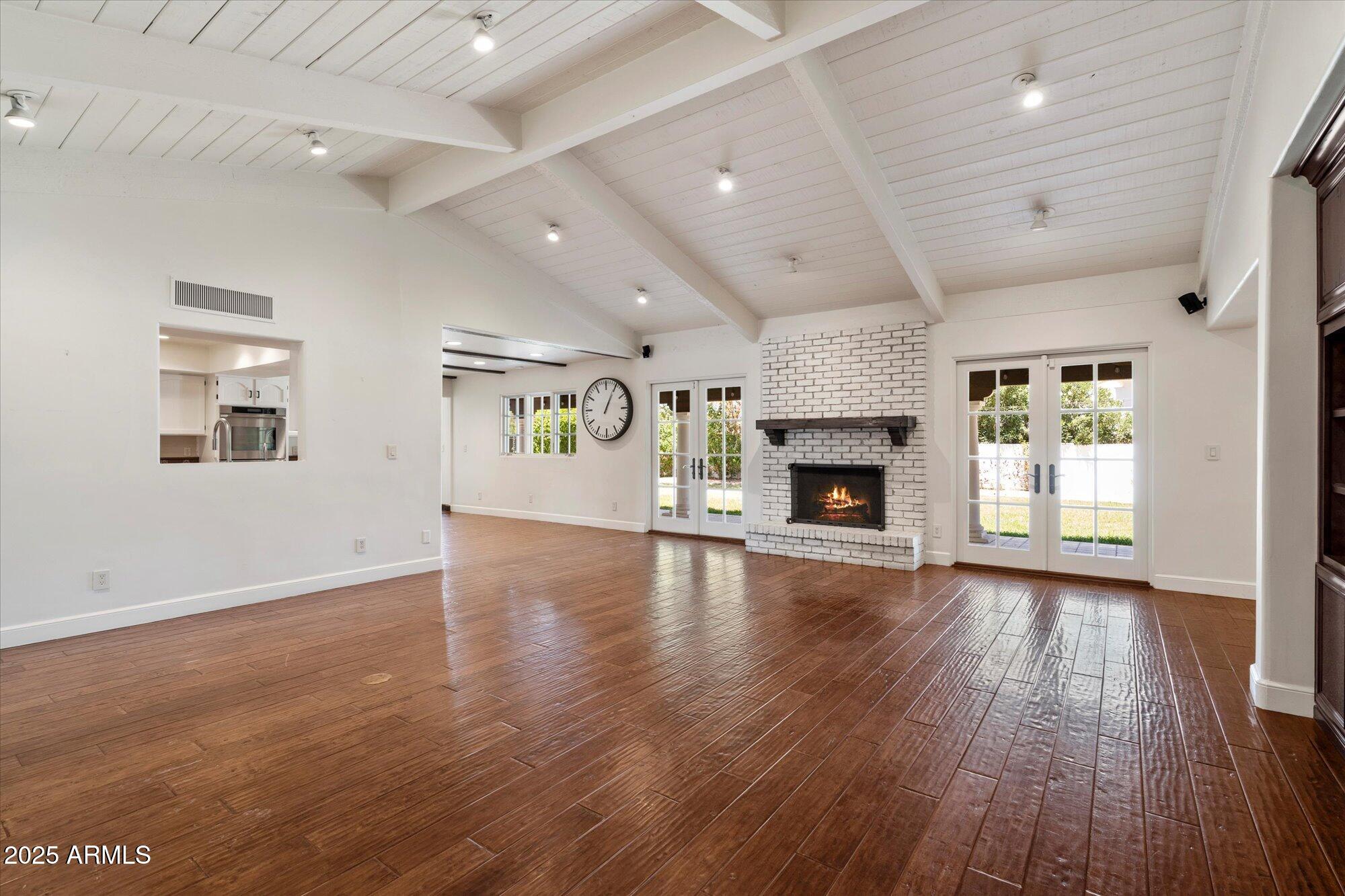 6700 E SOLANO Drive