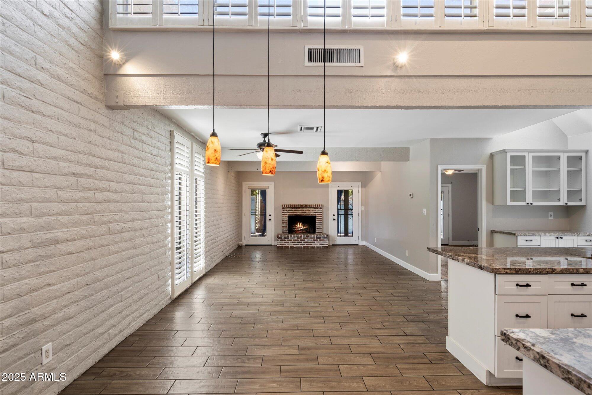 7840 N 7TH Street, 1