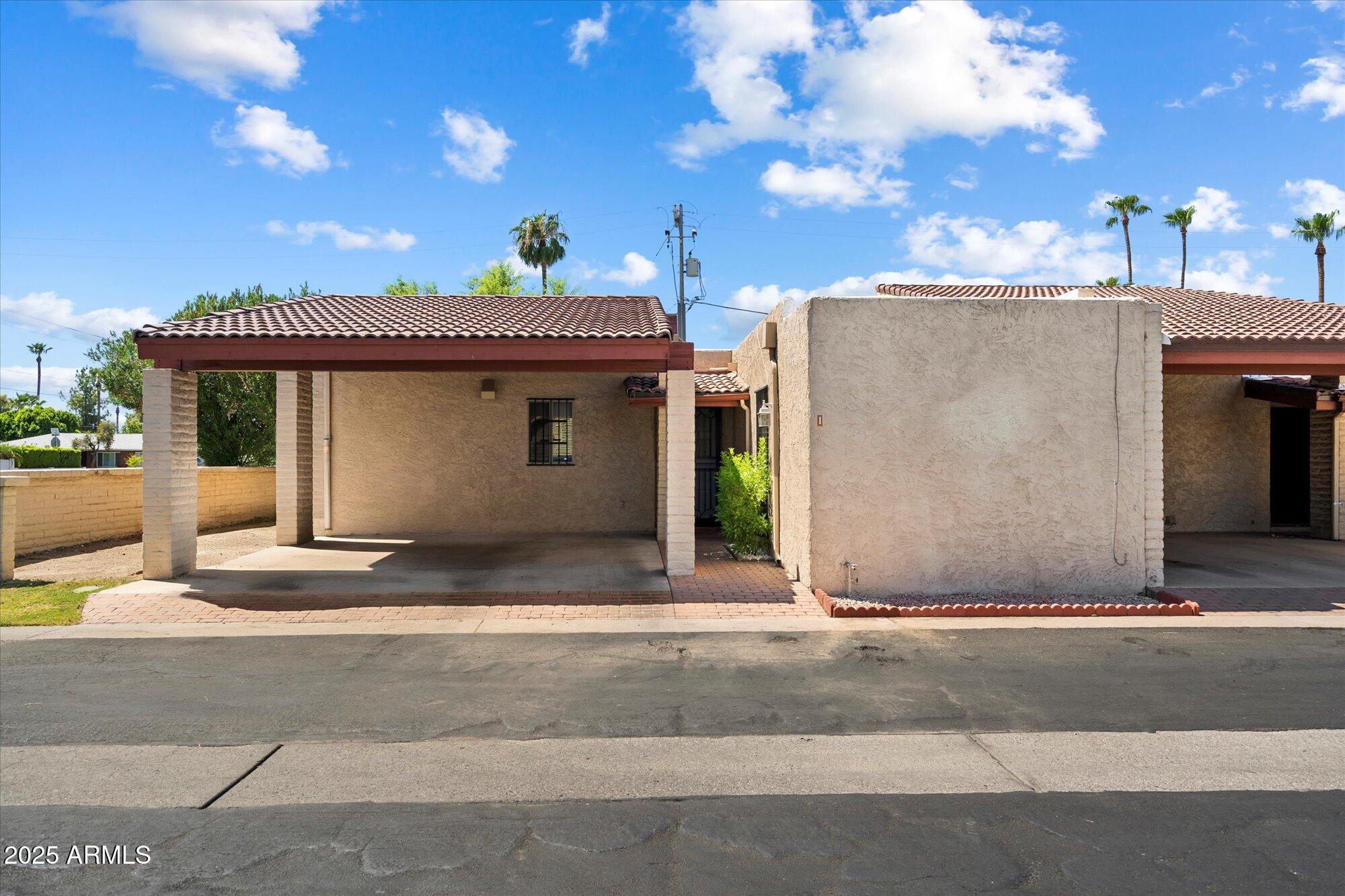 7840 N 7TH Street, 1