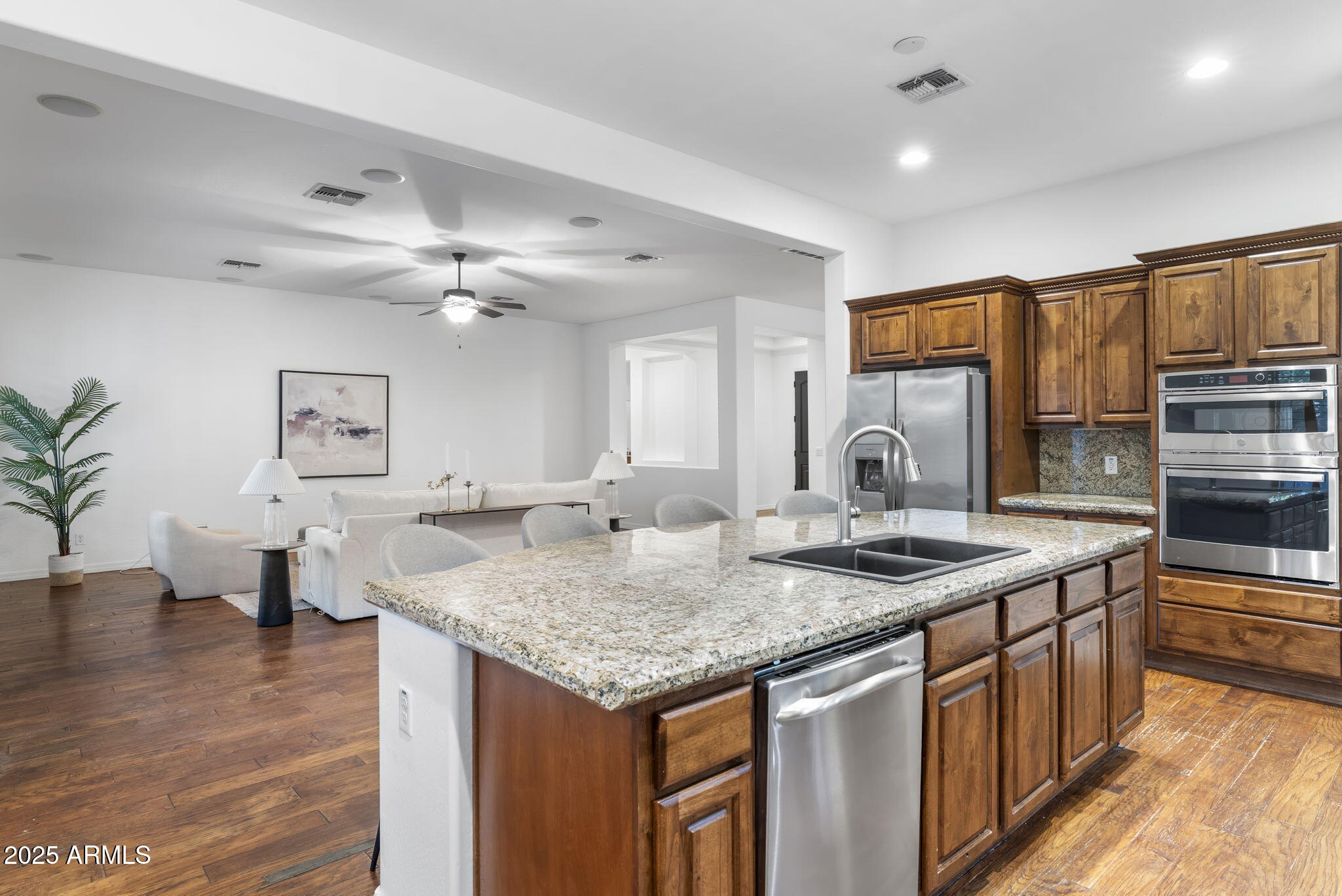 3591 E COCONINO Drive