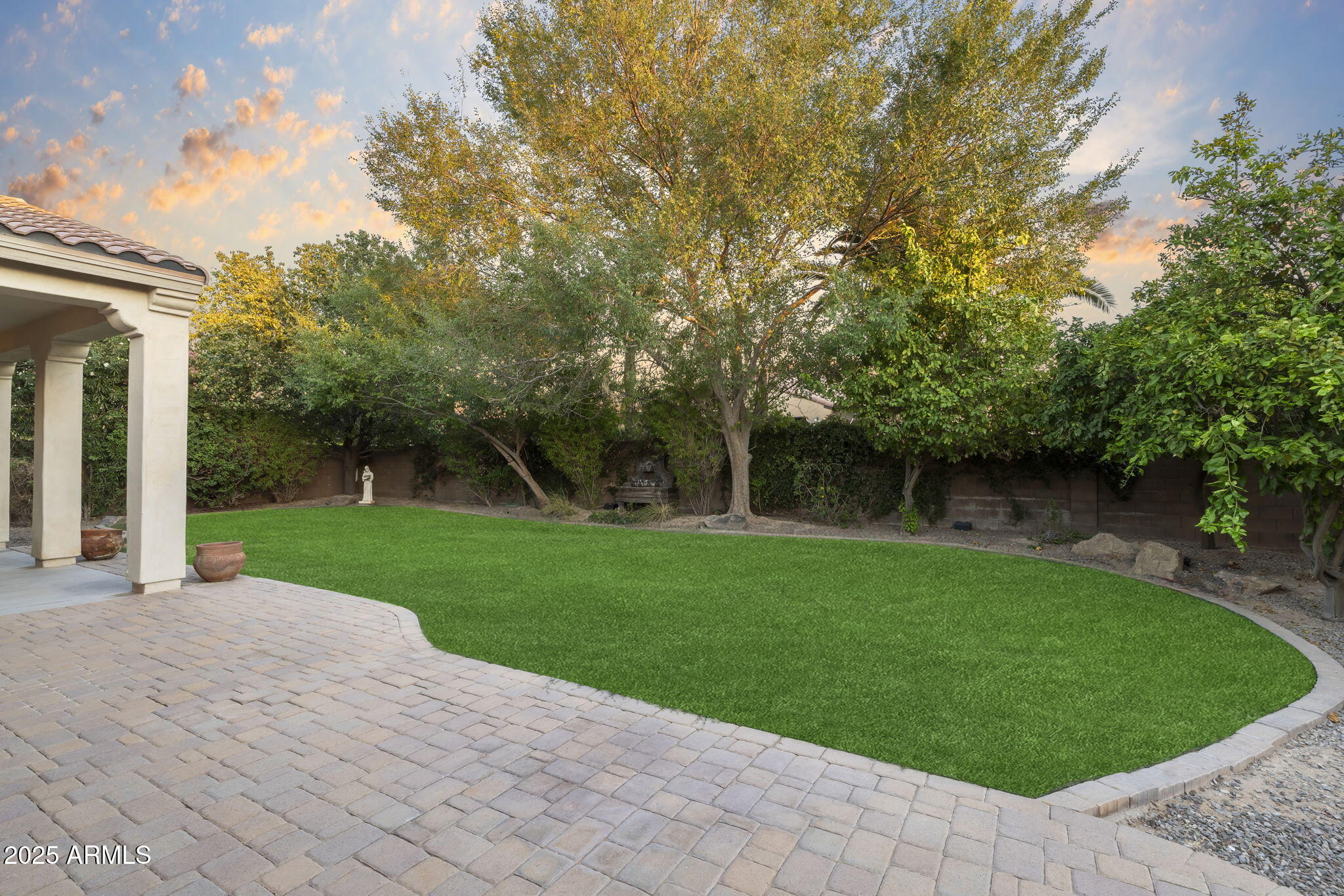 3591 E COCONINO Drive