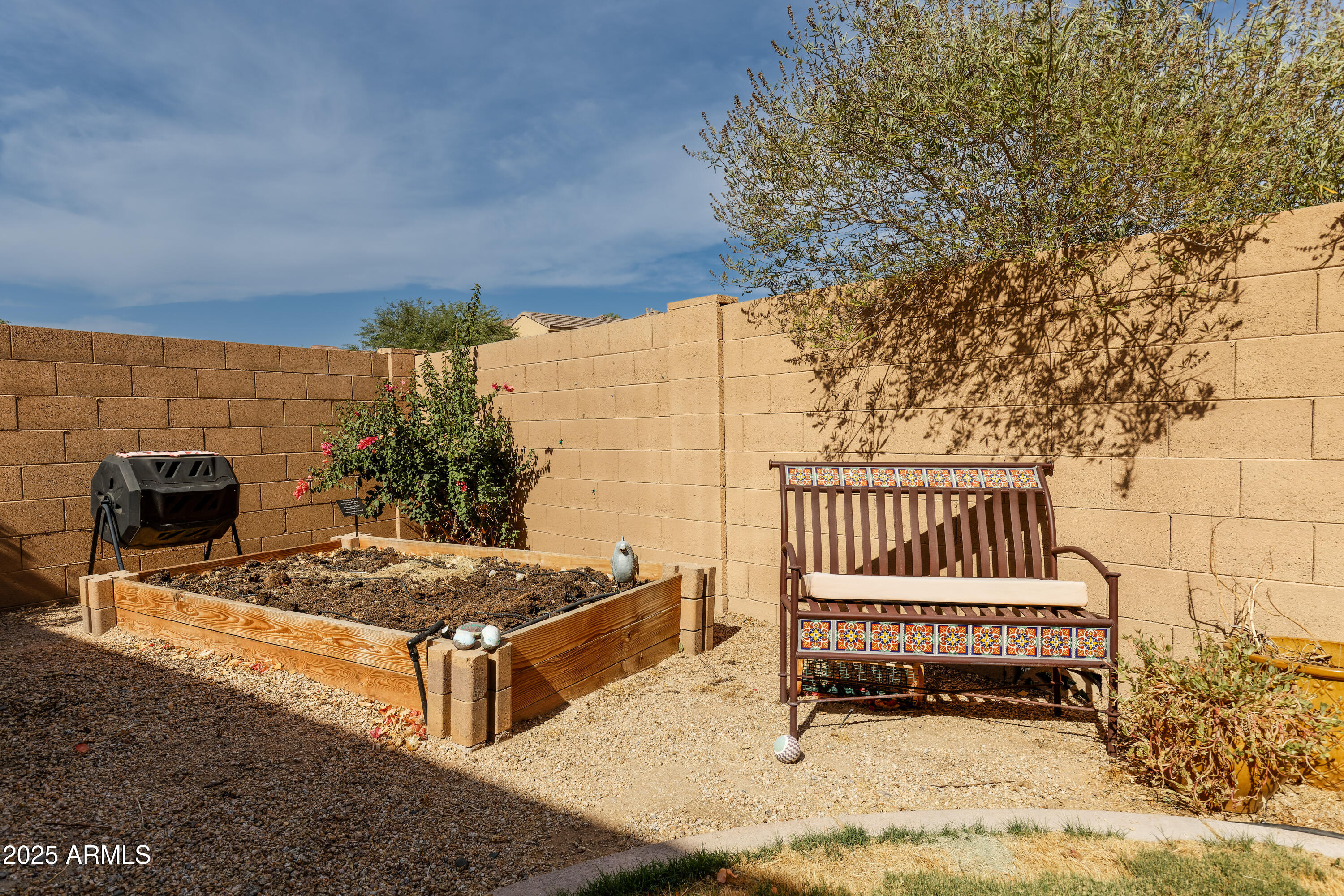 7697 E SAN FERNANDO Drive