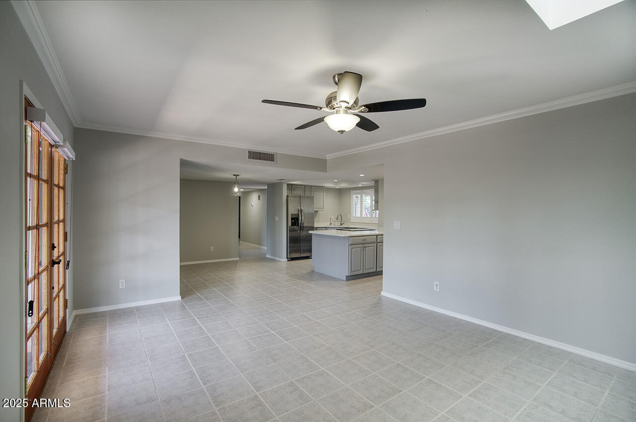 4079 E SHANGRI LA Road