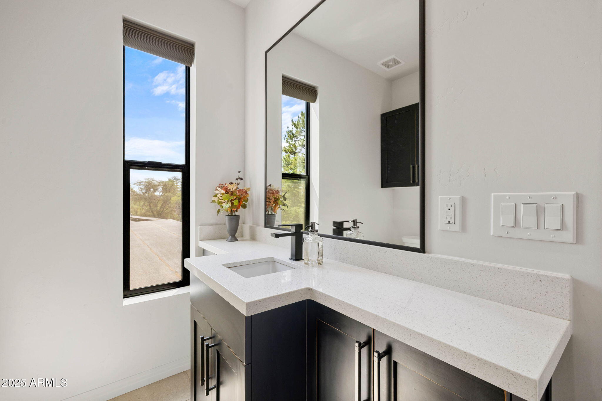 2196 W Thumb Butte Road