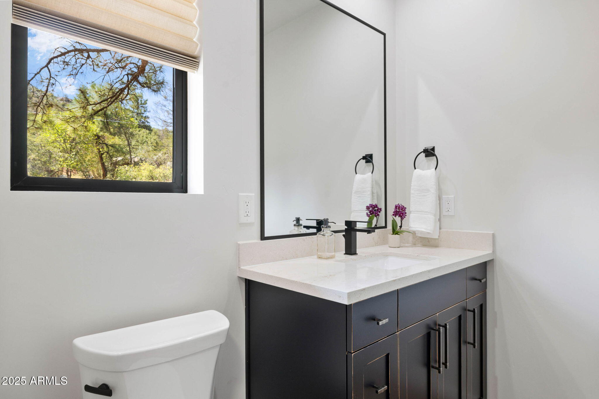 2196 W Thumb Butte Road