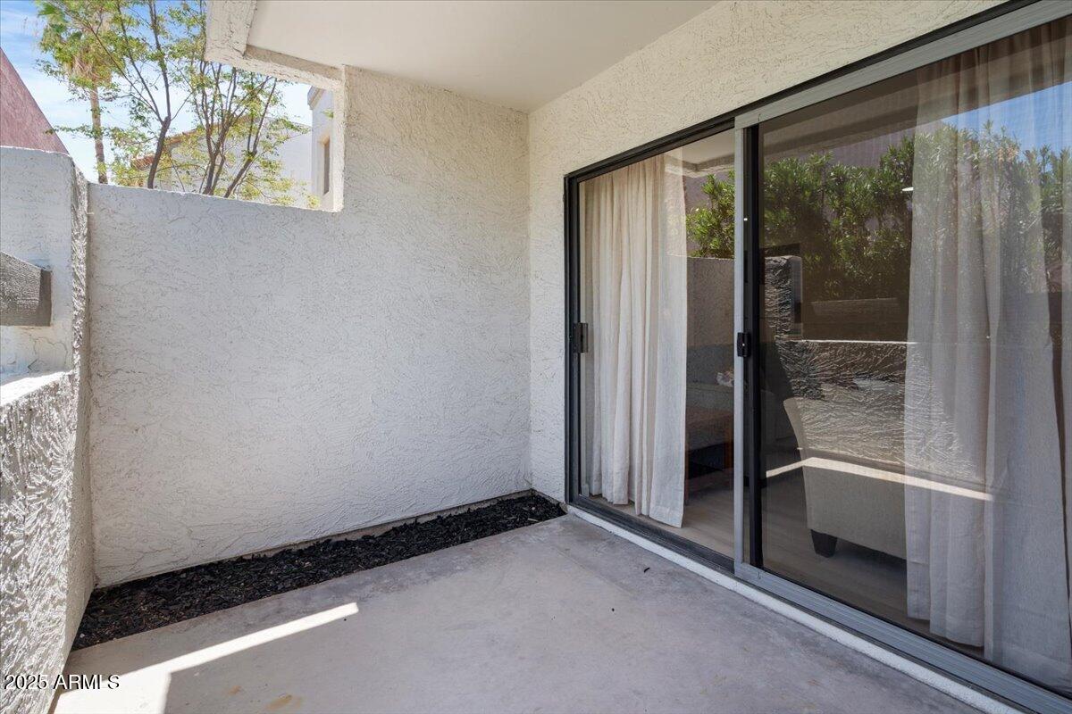 2959 N 68TH Place, 103