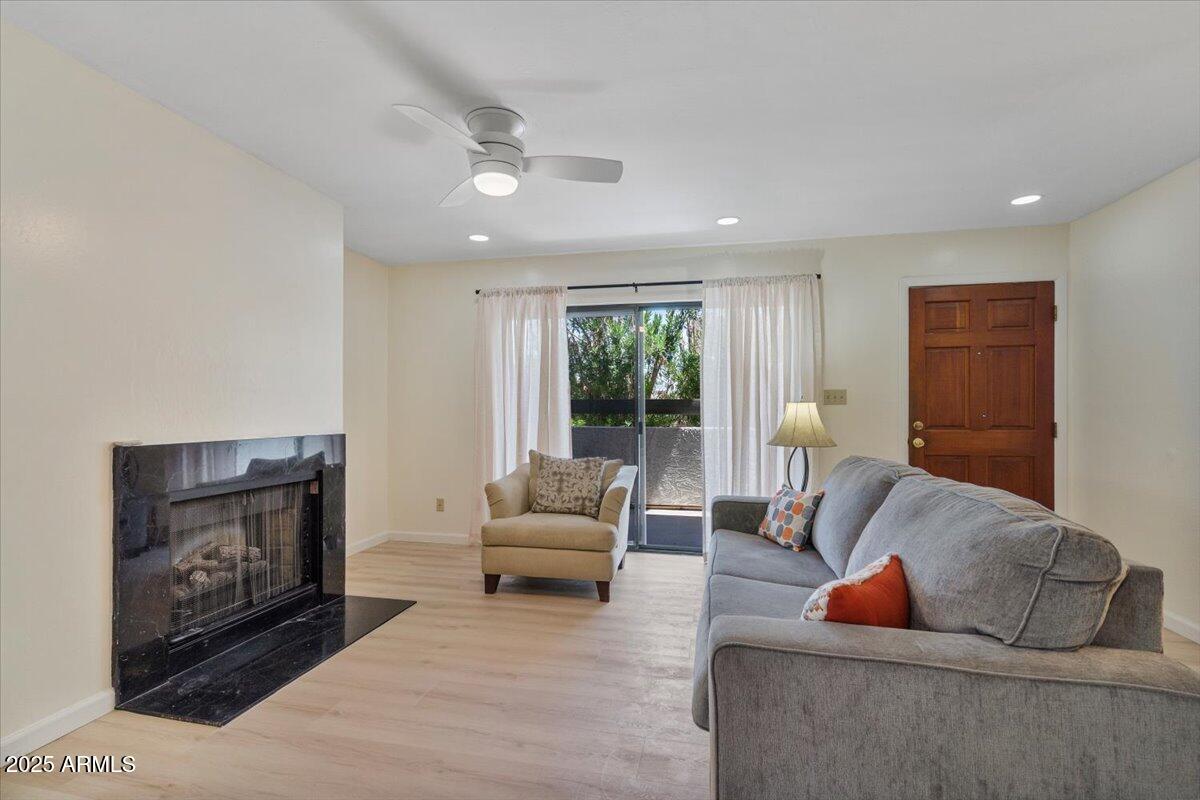 2959 N 68TH Place, 103