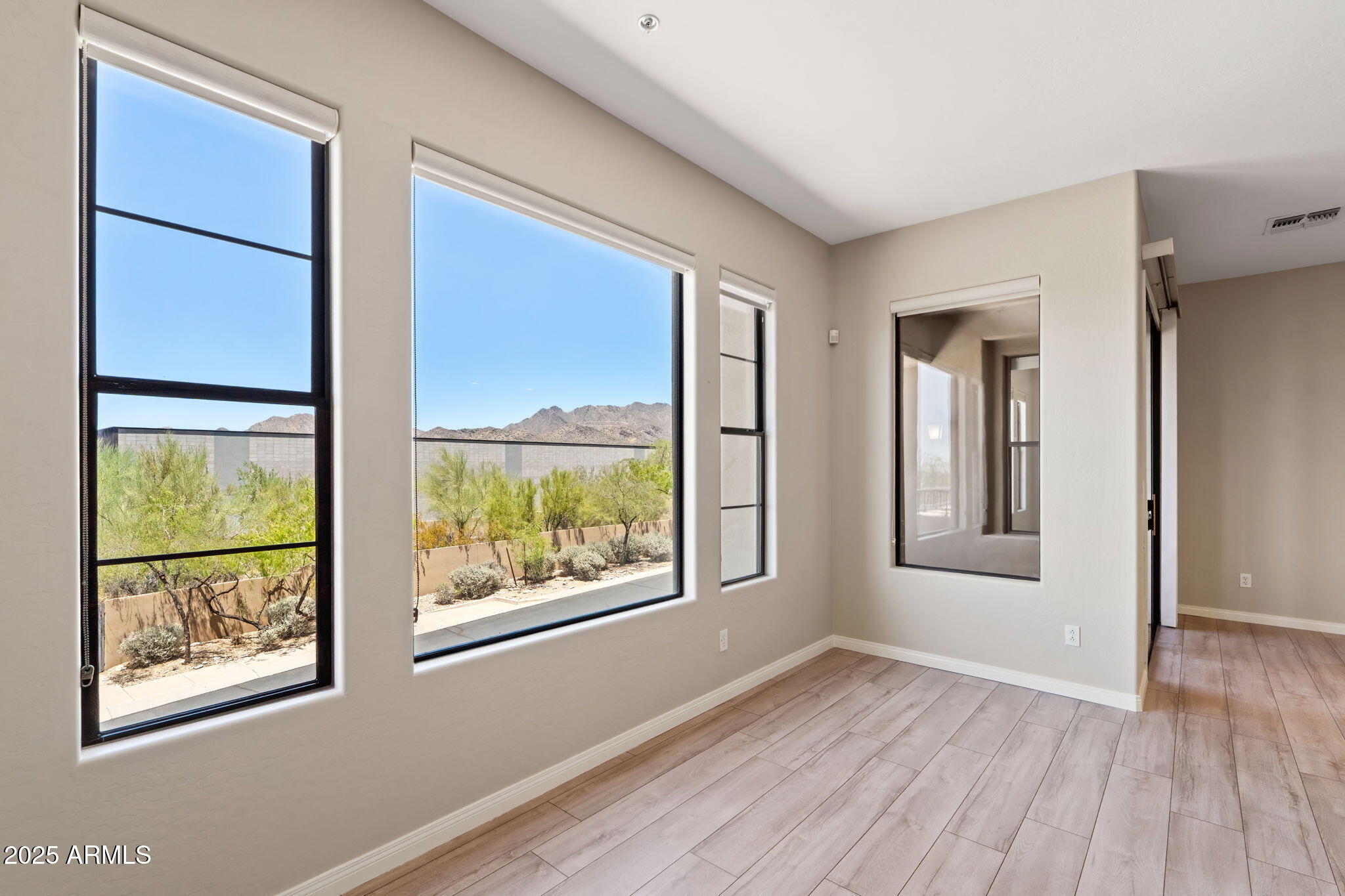 16600 N THOMPSON PEAK Parkway, 2076