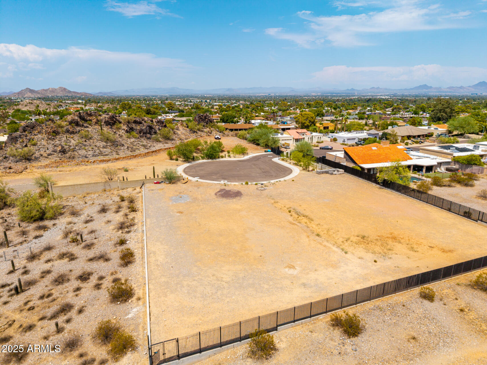 3015 E PUGET Avenue, 3