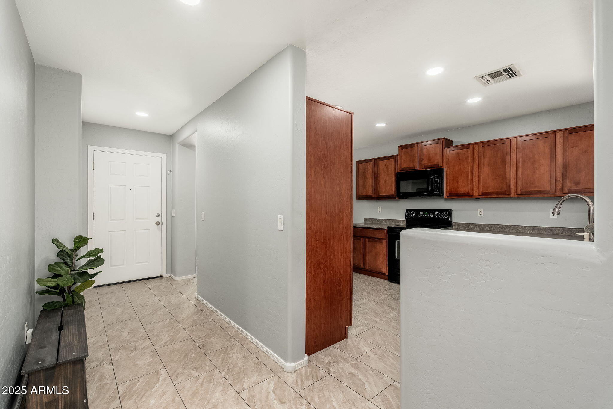 4029 E SUPERIOR Road