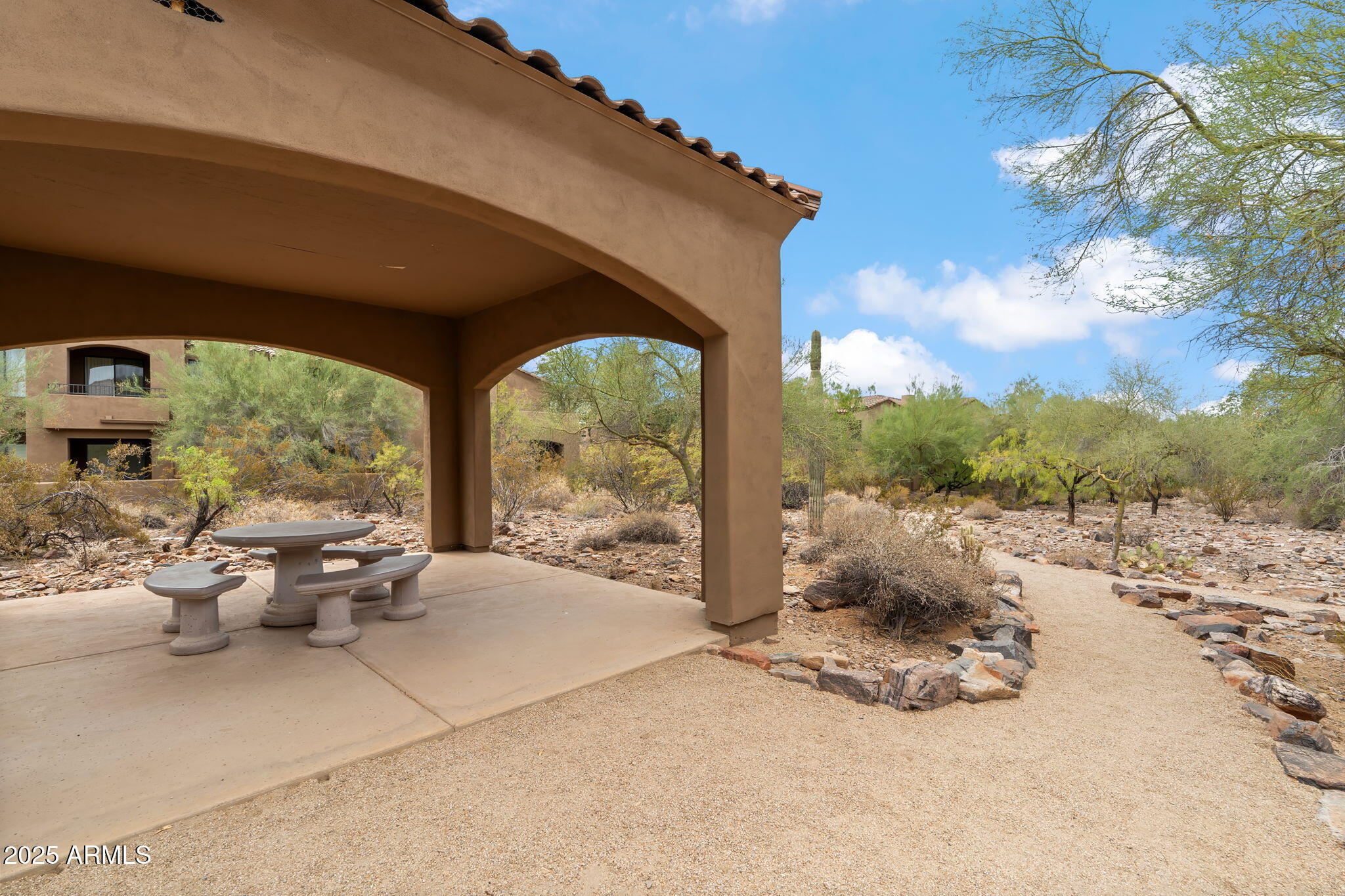 16600 N THOMPSON PEAK Parkway, 1074