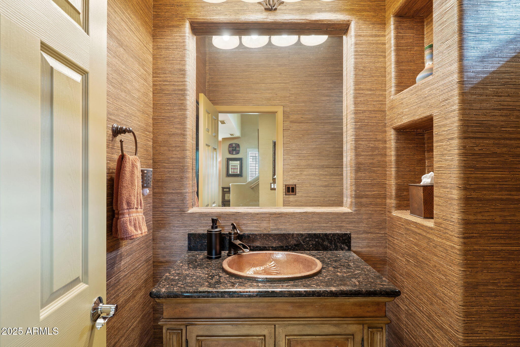 16600 N THOMPSON PEAK Parkway, 1074