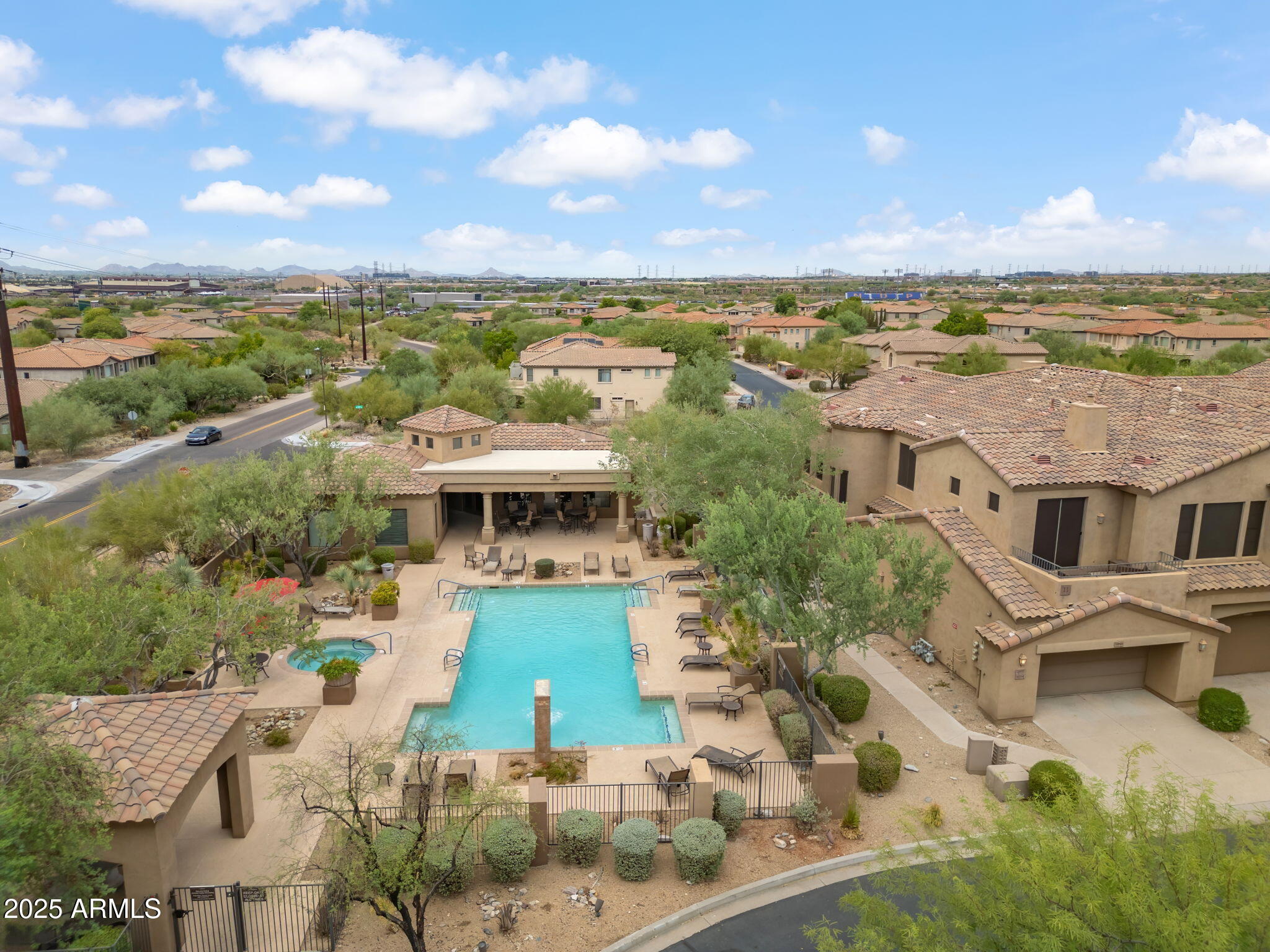 16600 N THOMPSON PEAK Parkway, 1074