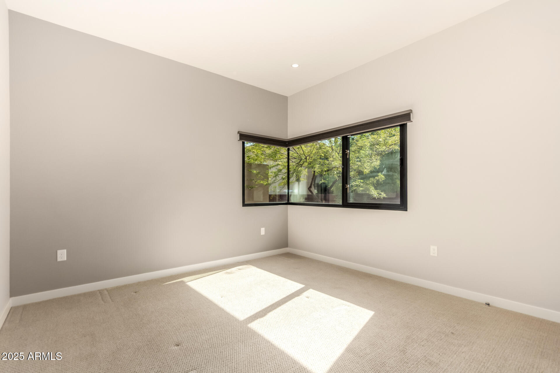 6525 E CAVE CREEK Road Unit: 3