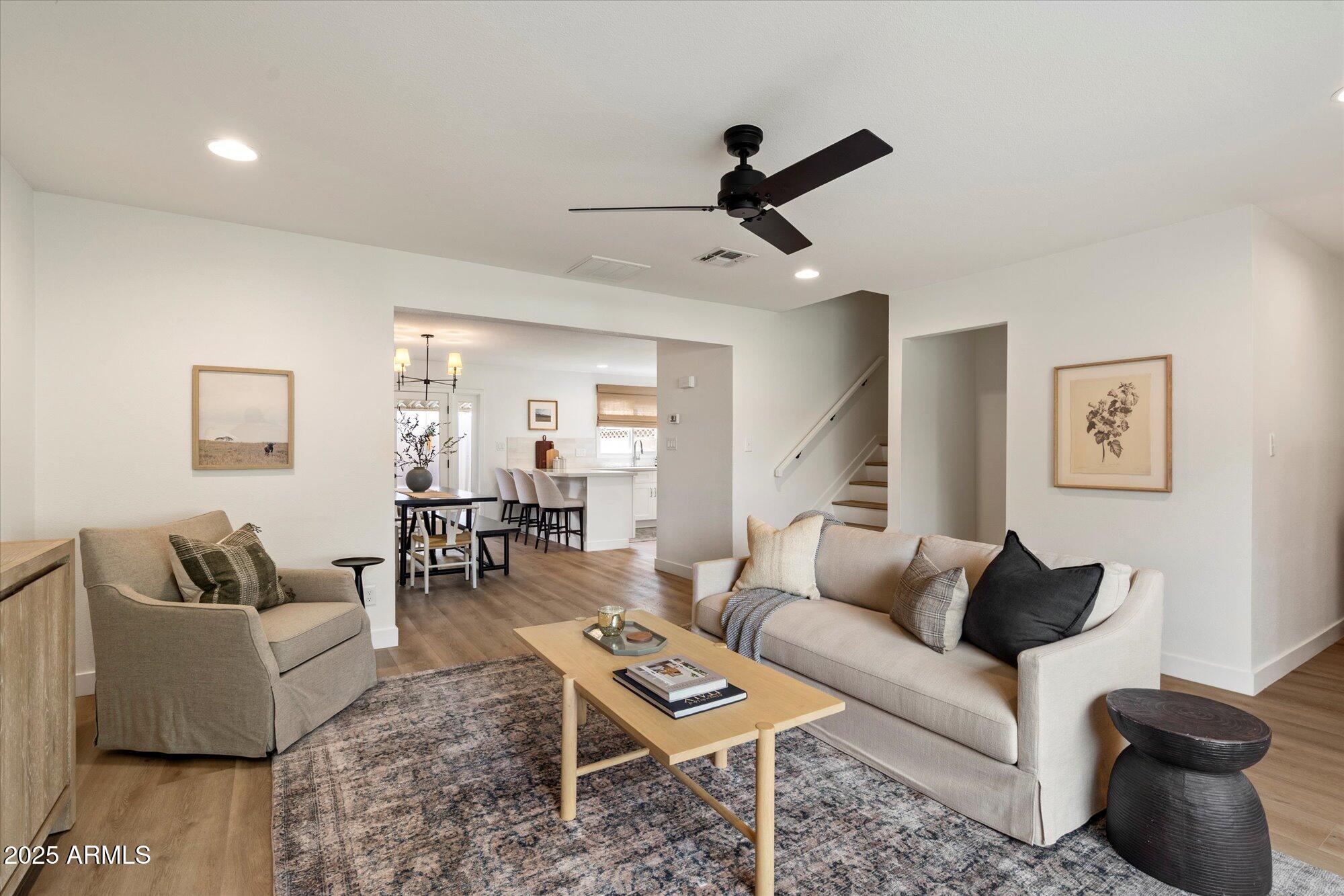 8447 E MONTEBELLO Avenue