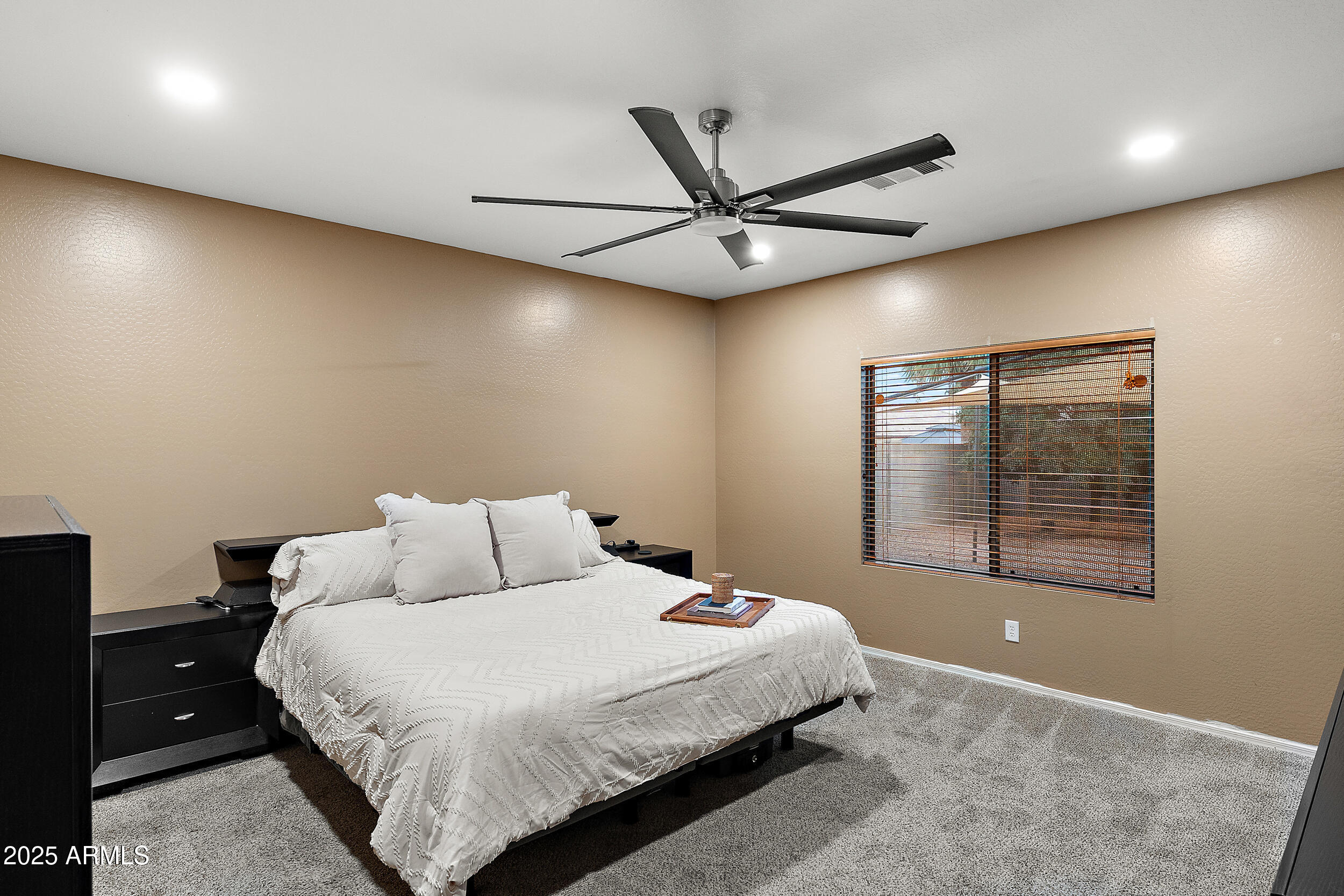 11713 W RIO VISTA Lane