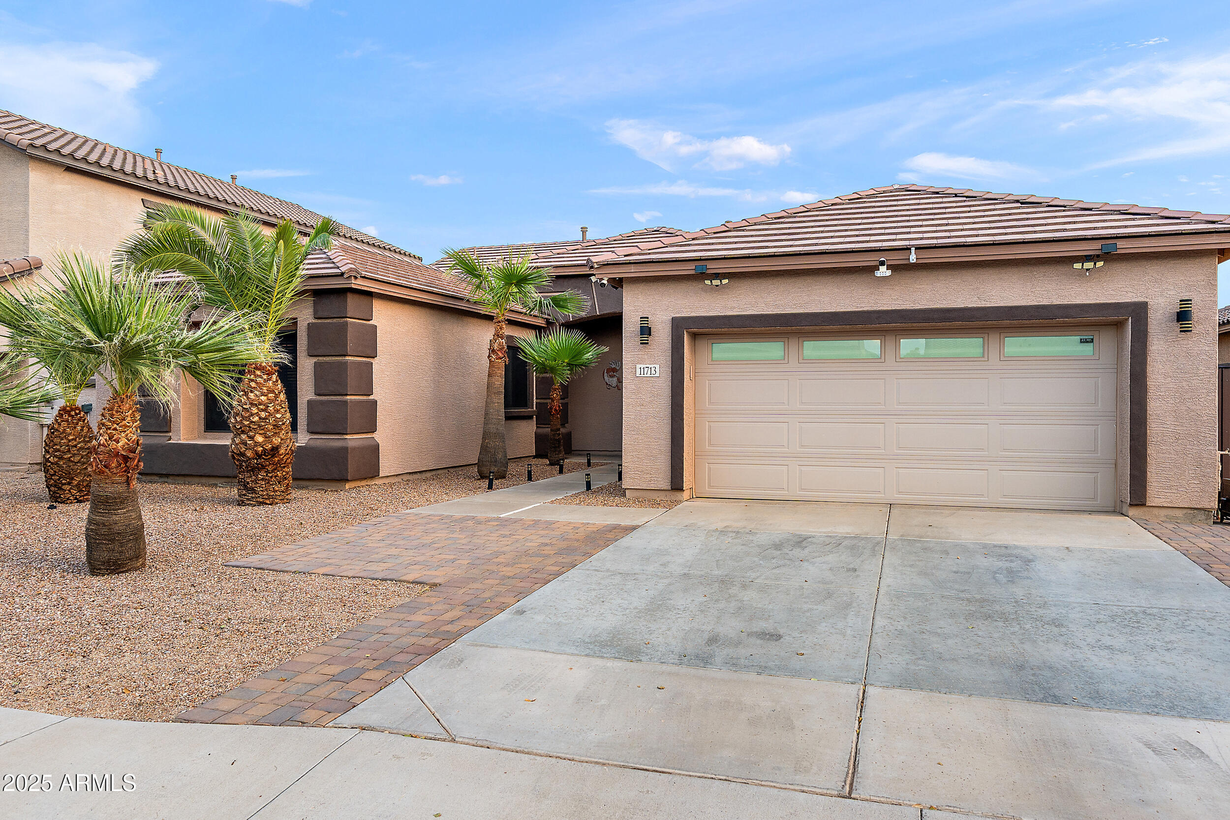 11713 W RIO VISTA Lane