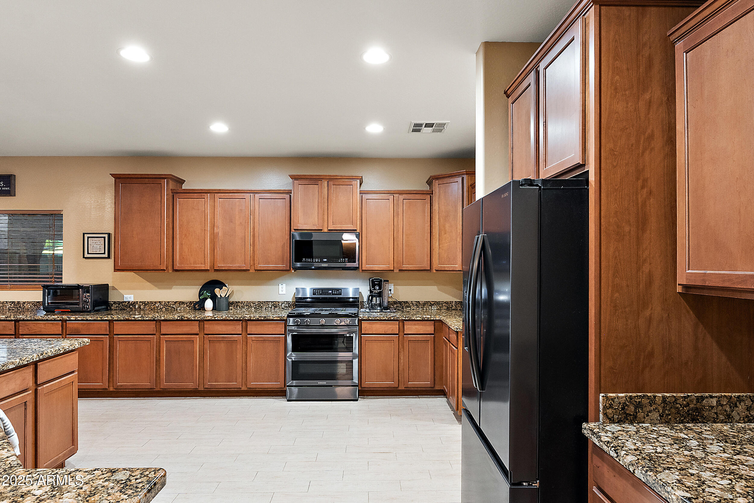 11713 W RIO VISTA Lane