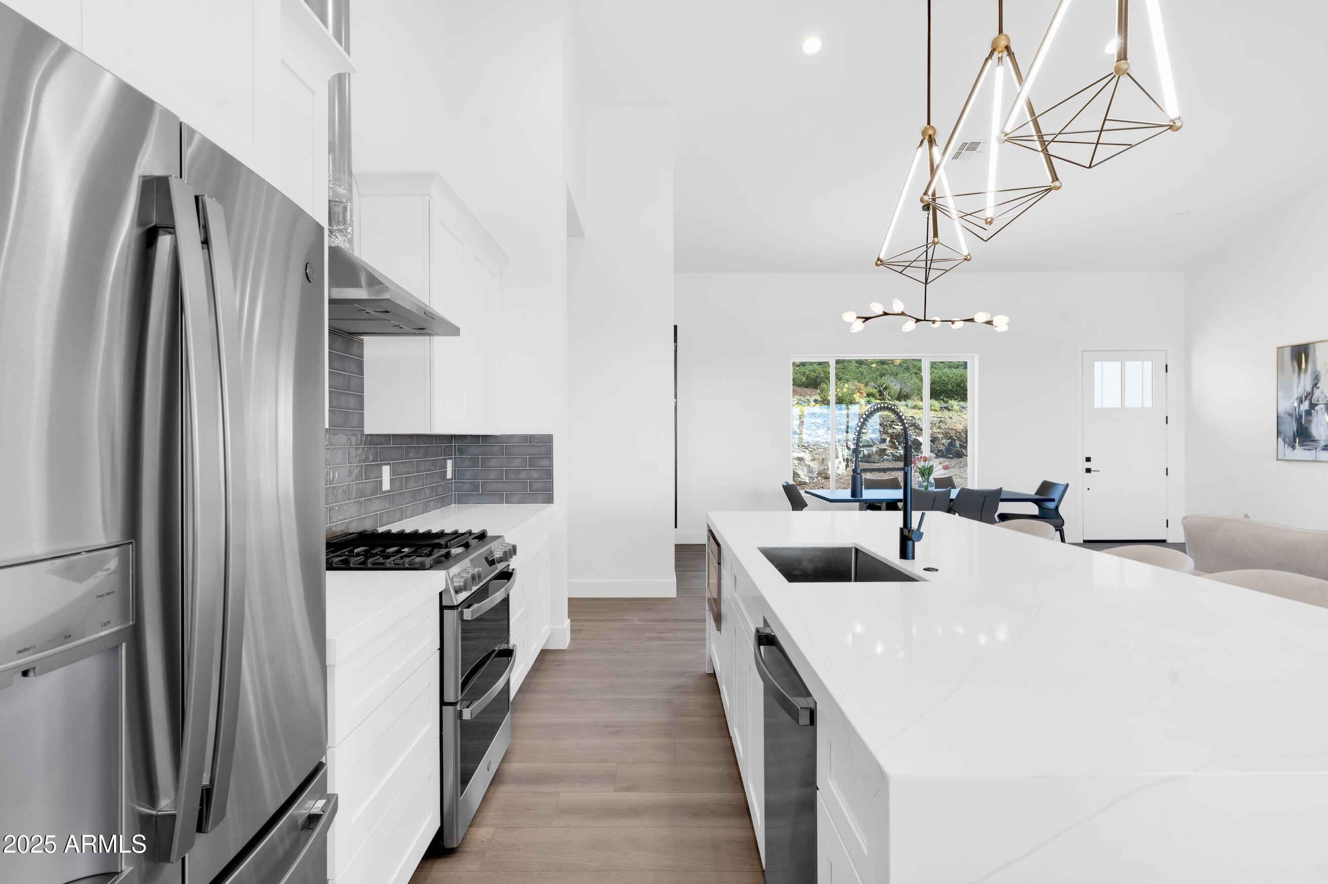 2009 Bella Vista Loop