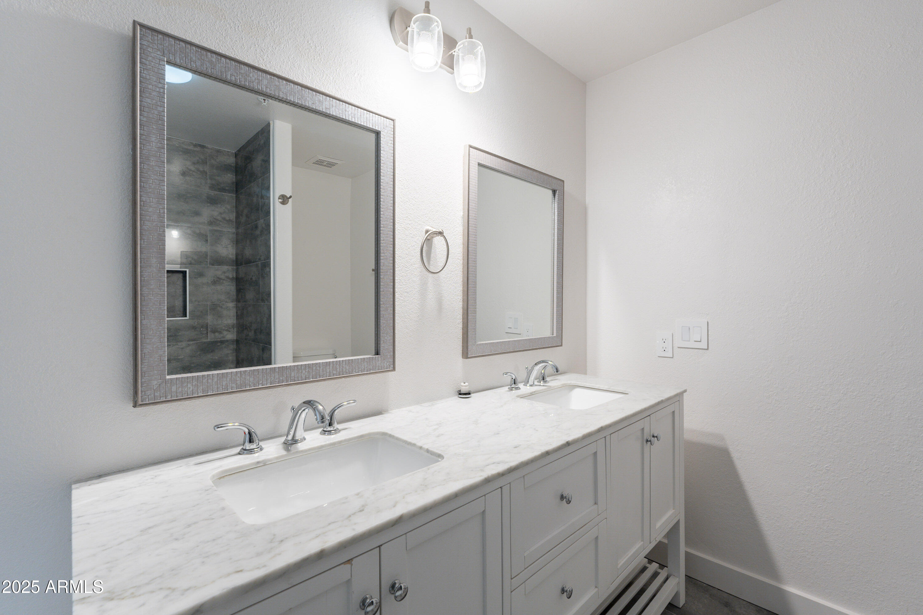 24433 N 75TH Street