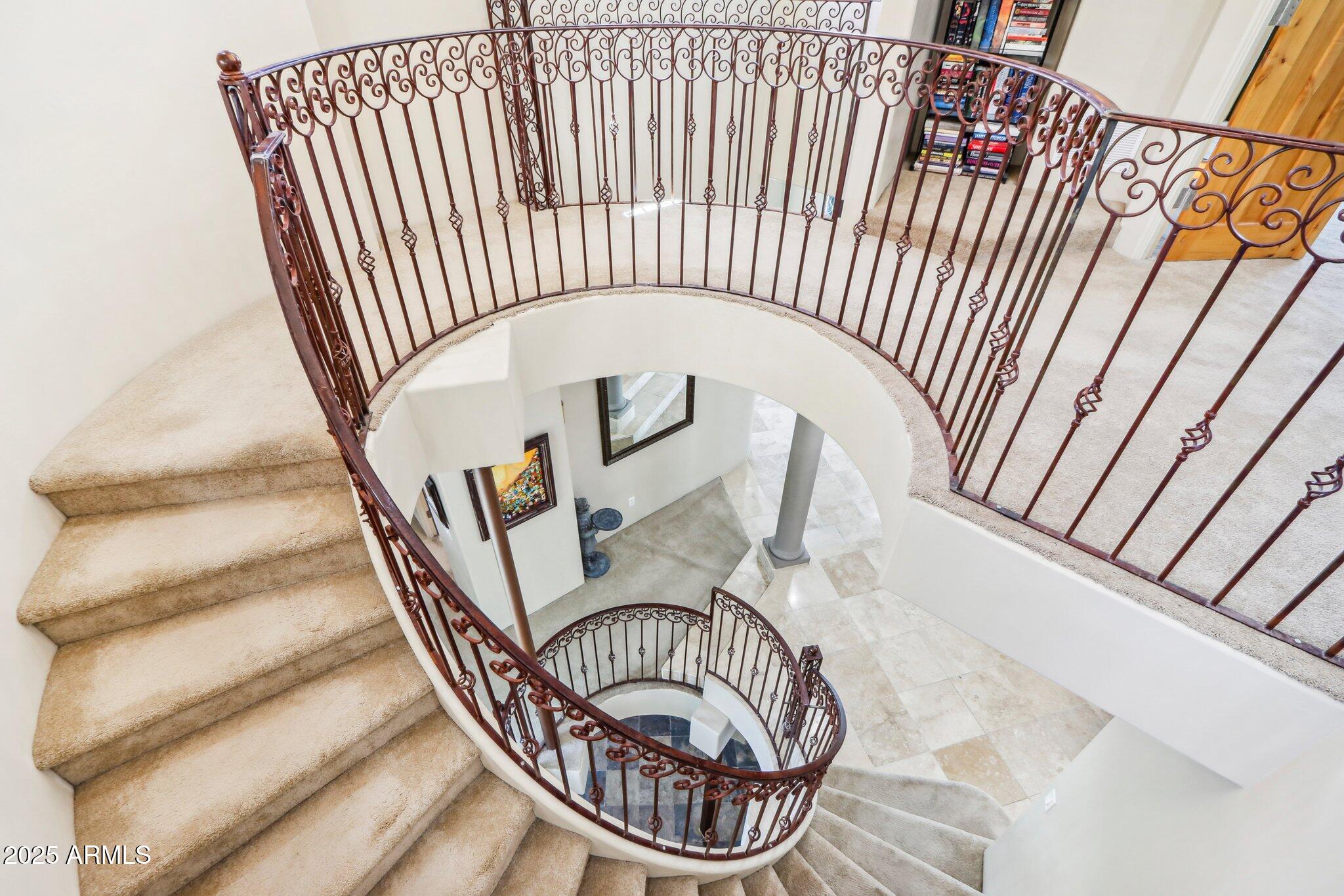 12 E FOOTHILL Drive