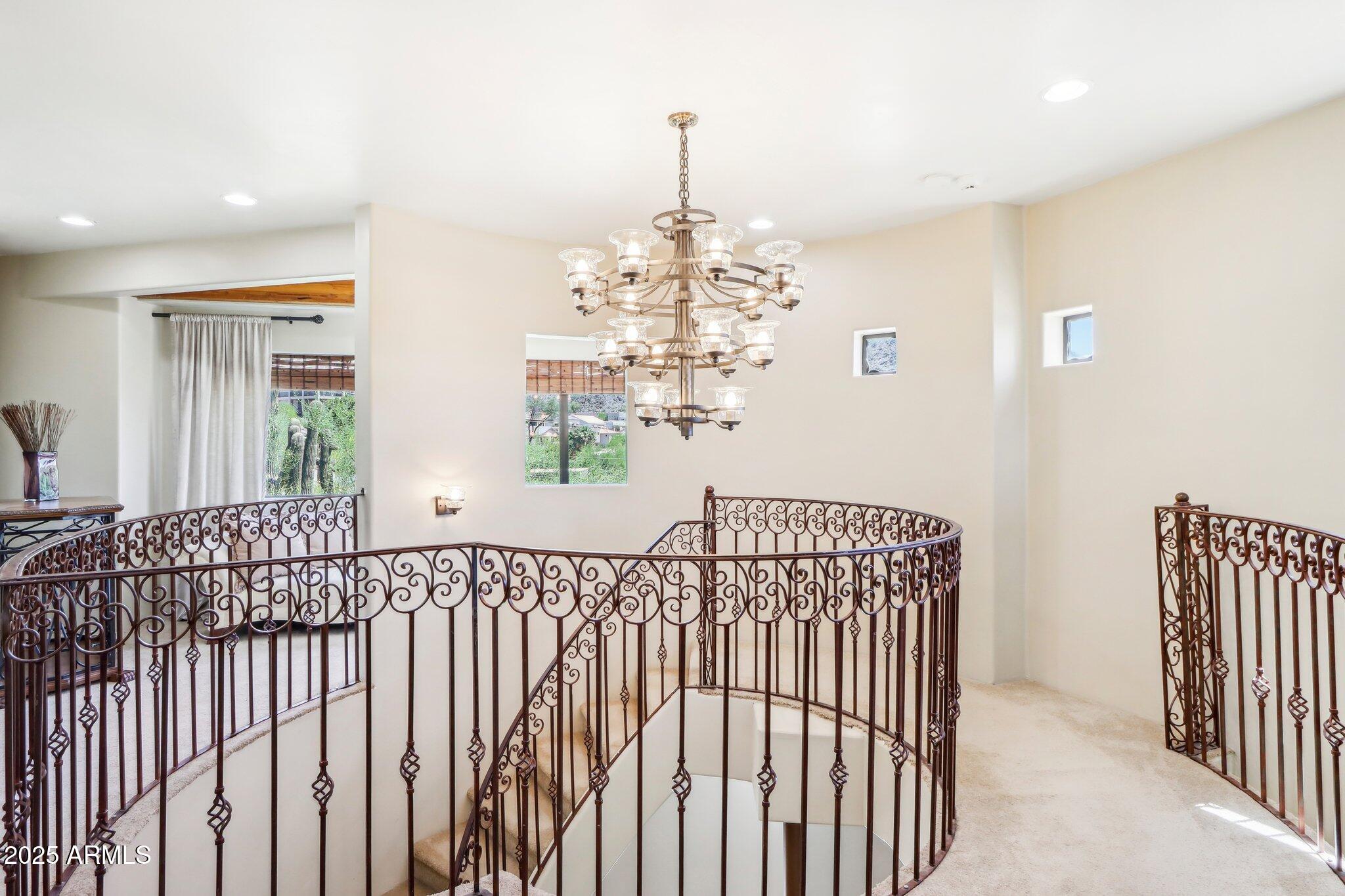 12 E FOOTHILL Drive