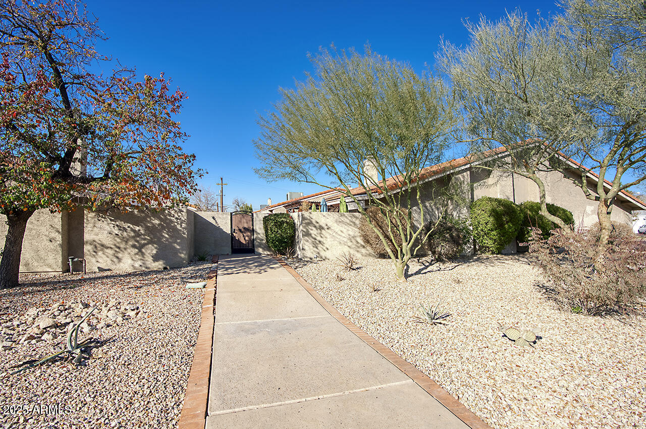4339 E OSBORN Road