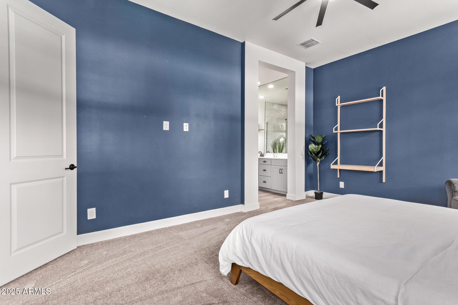 3031 S VALERIE Drive