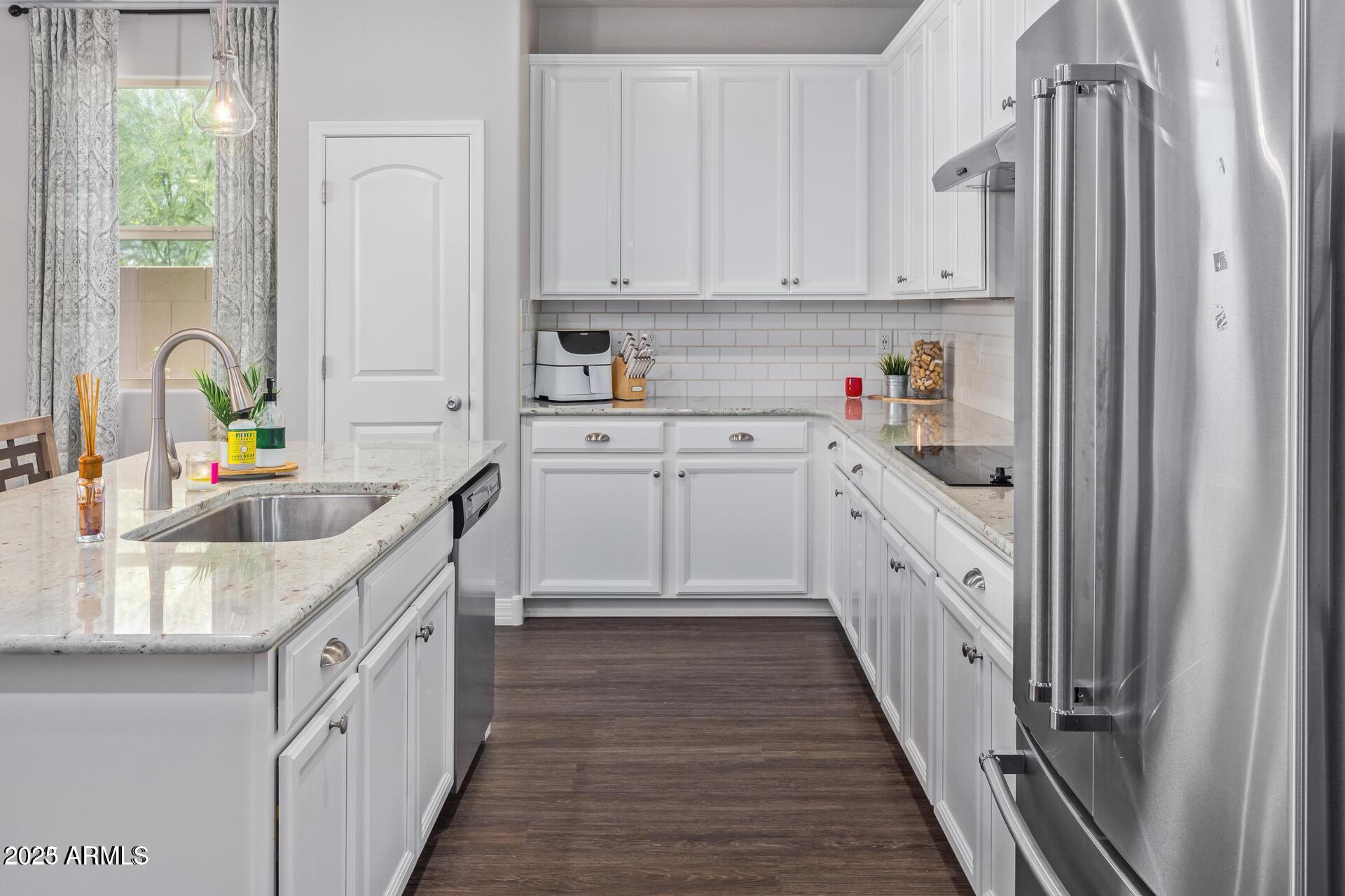 16611 W Sierra Street